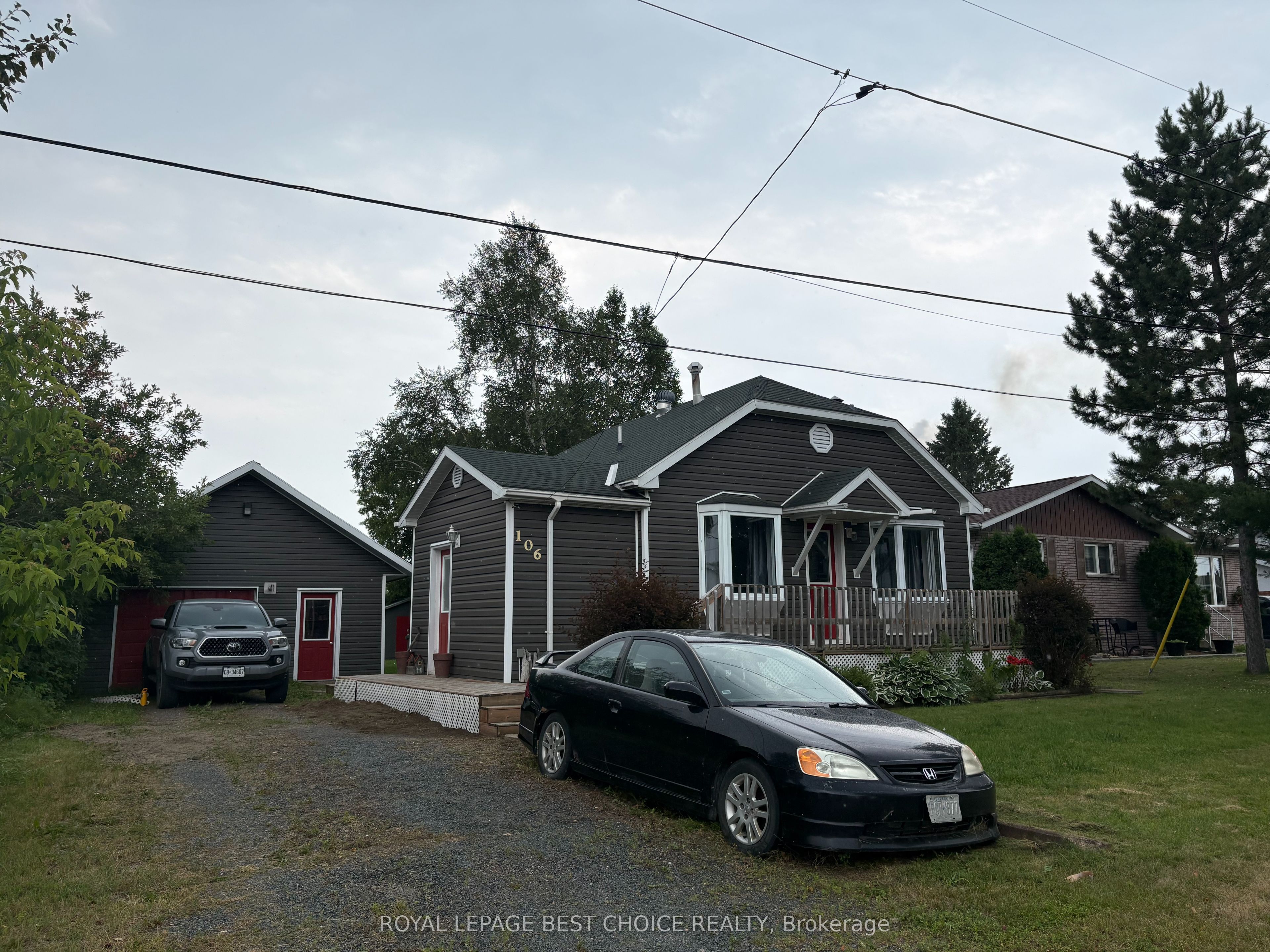 106 King Street W, Englehart, ON P0J 1H0