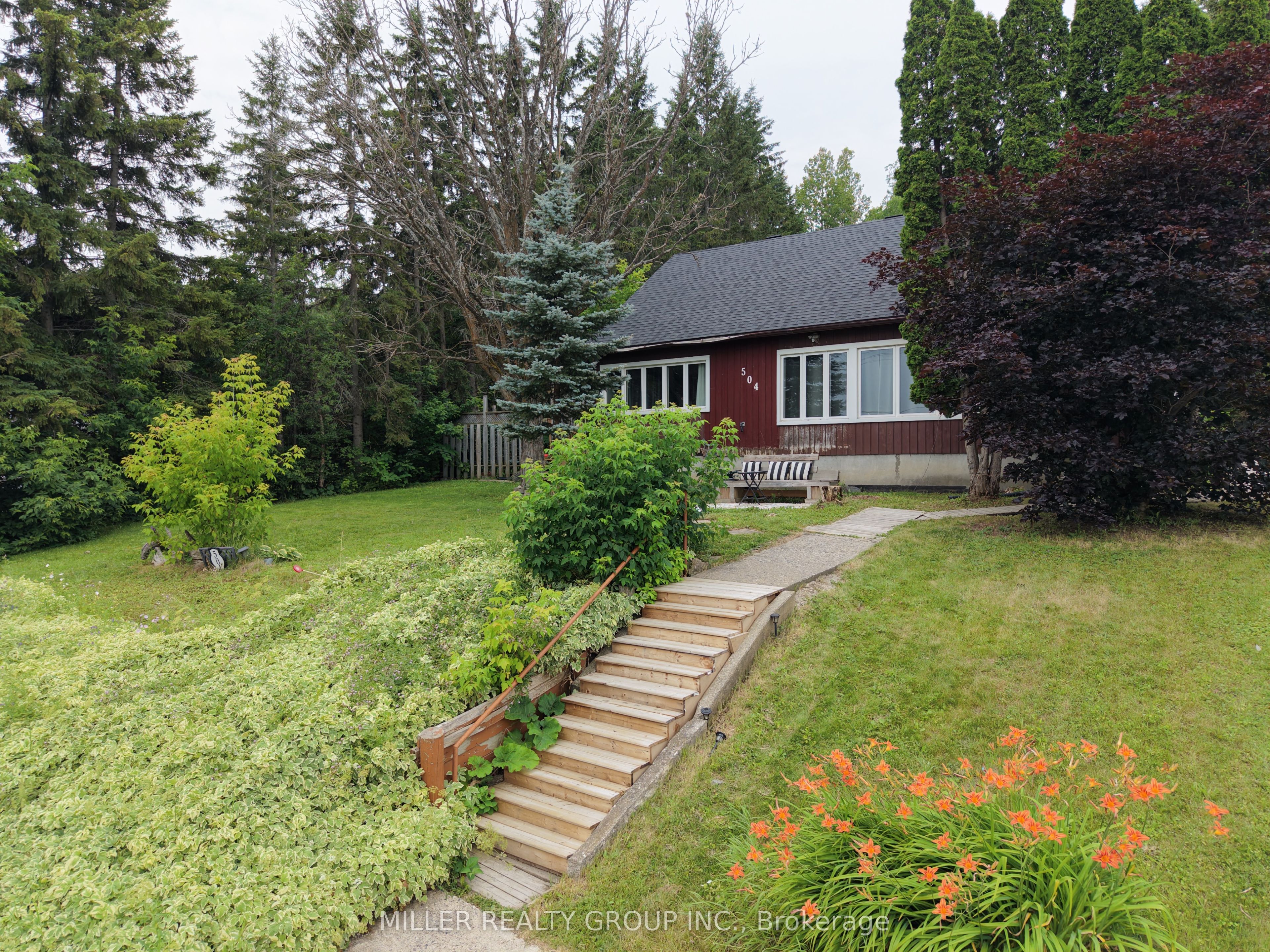 504 Lakeshore Road N, Temiskaming Shores, ON P0J 1P0 photo 2