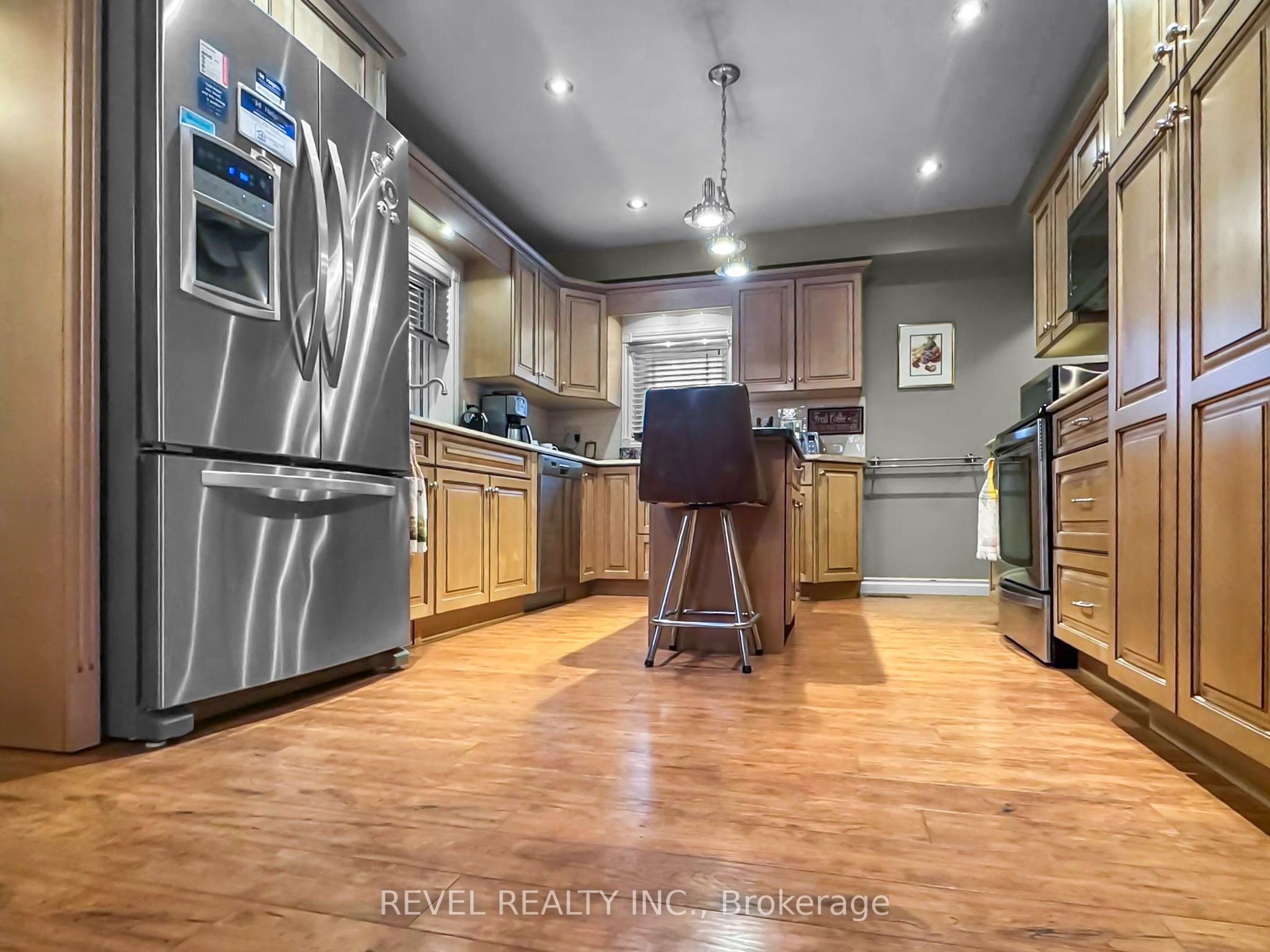 406 Toke Street, Timmins, ON P4N 6V7 photo 3