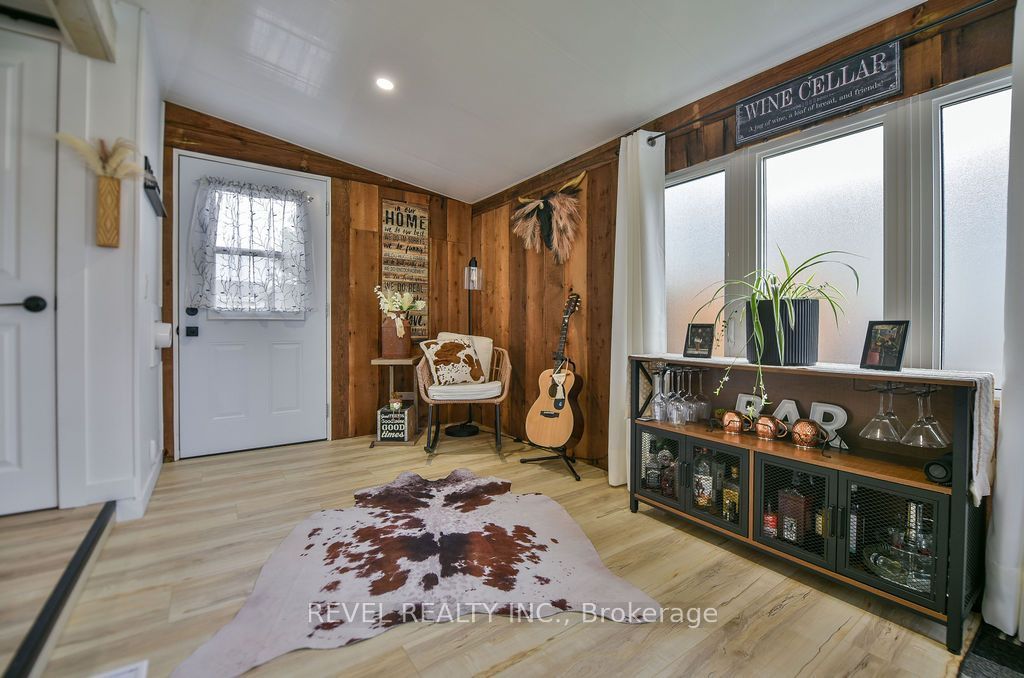 44 Homestead Drive, Timmins, ON P4N 8R9 photo 2