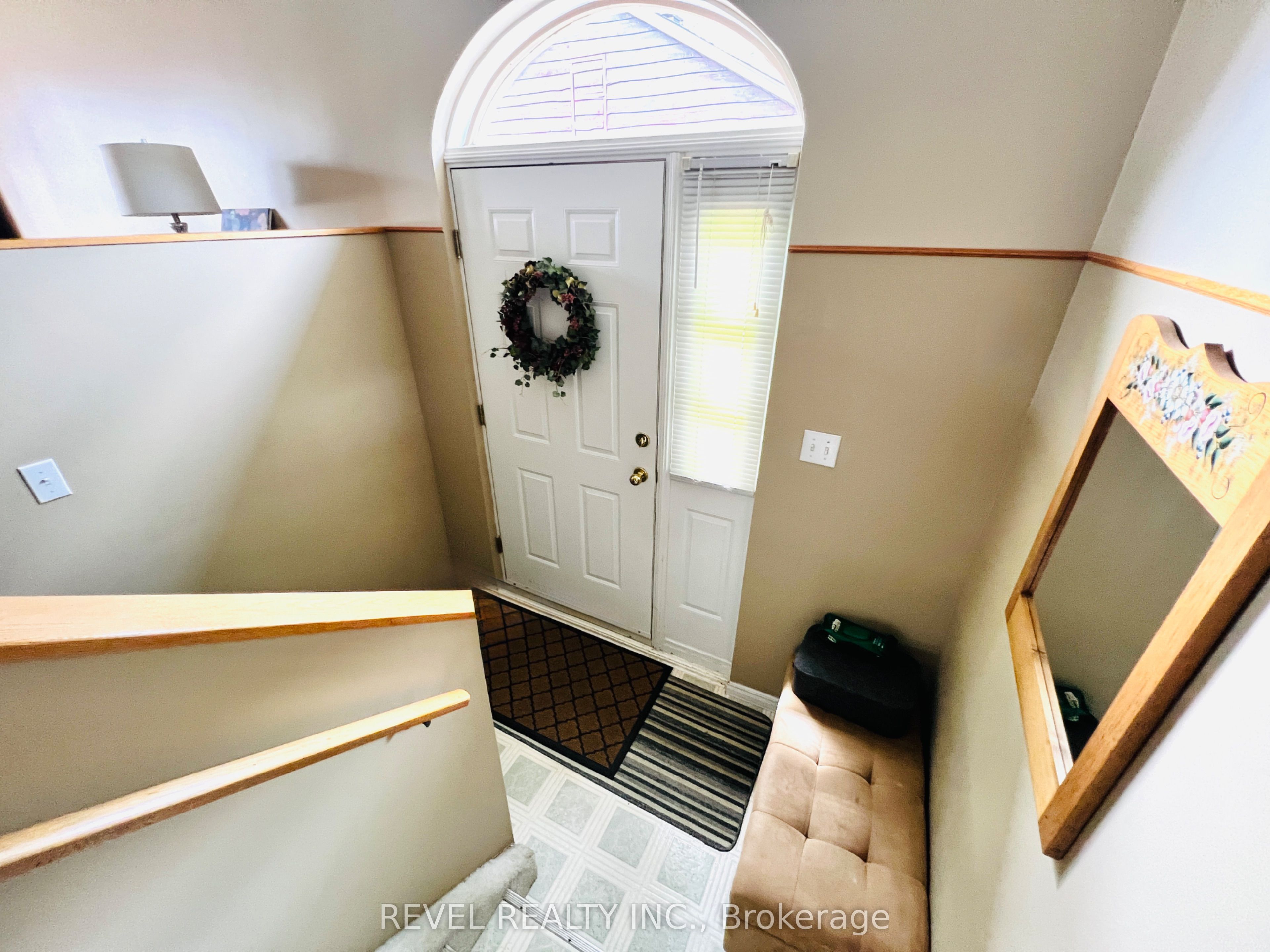 206 Duke Street W, Timmins, ON P0N 1C0 photo 2
