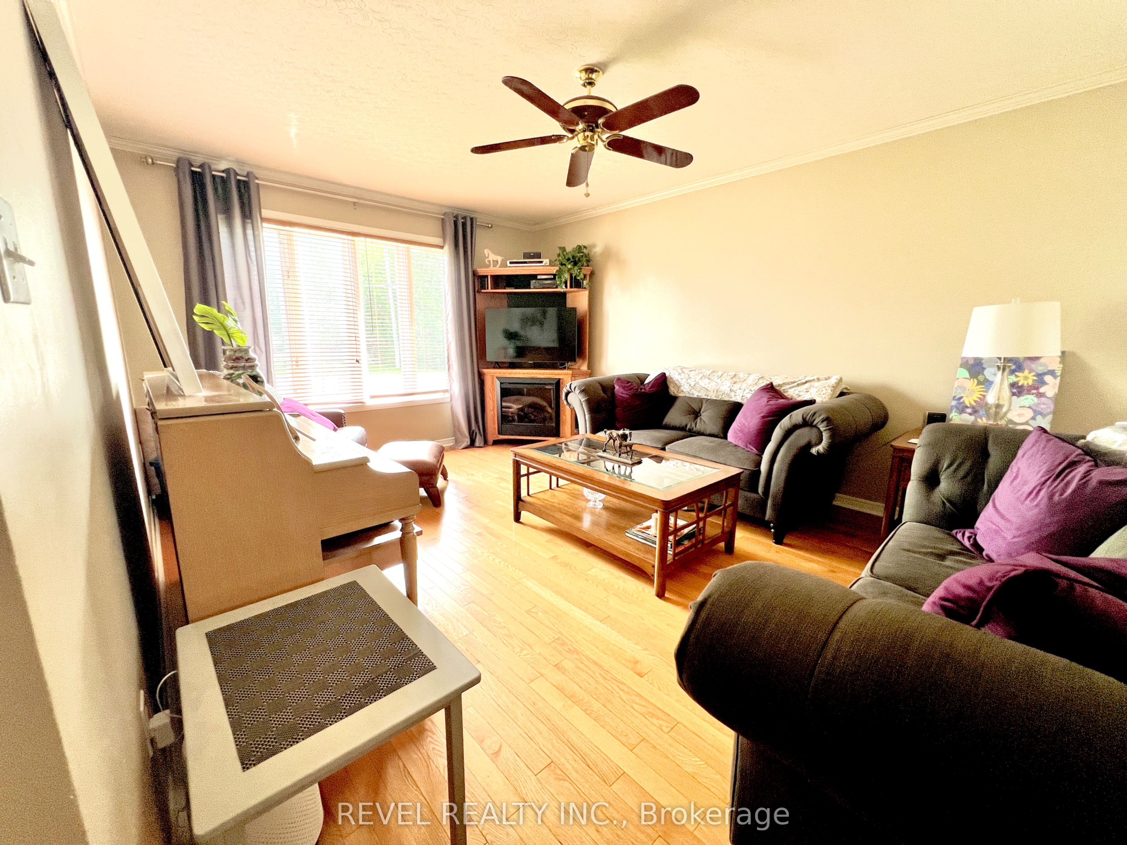 206 Duke Street W, Timmins, ON P0N 1C0 photo 3