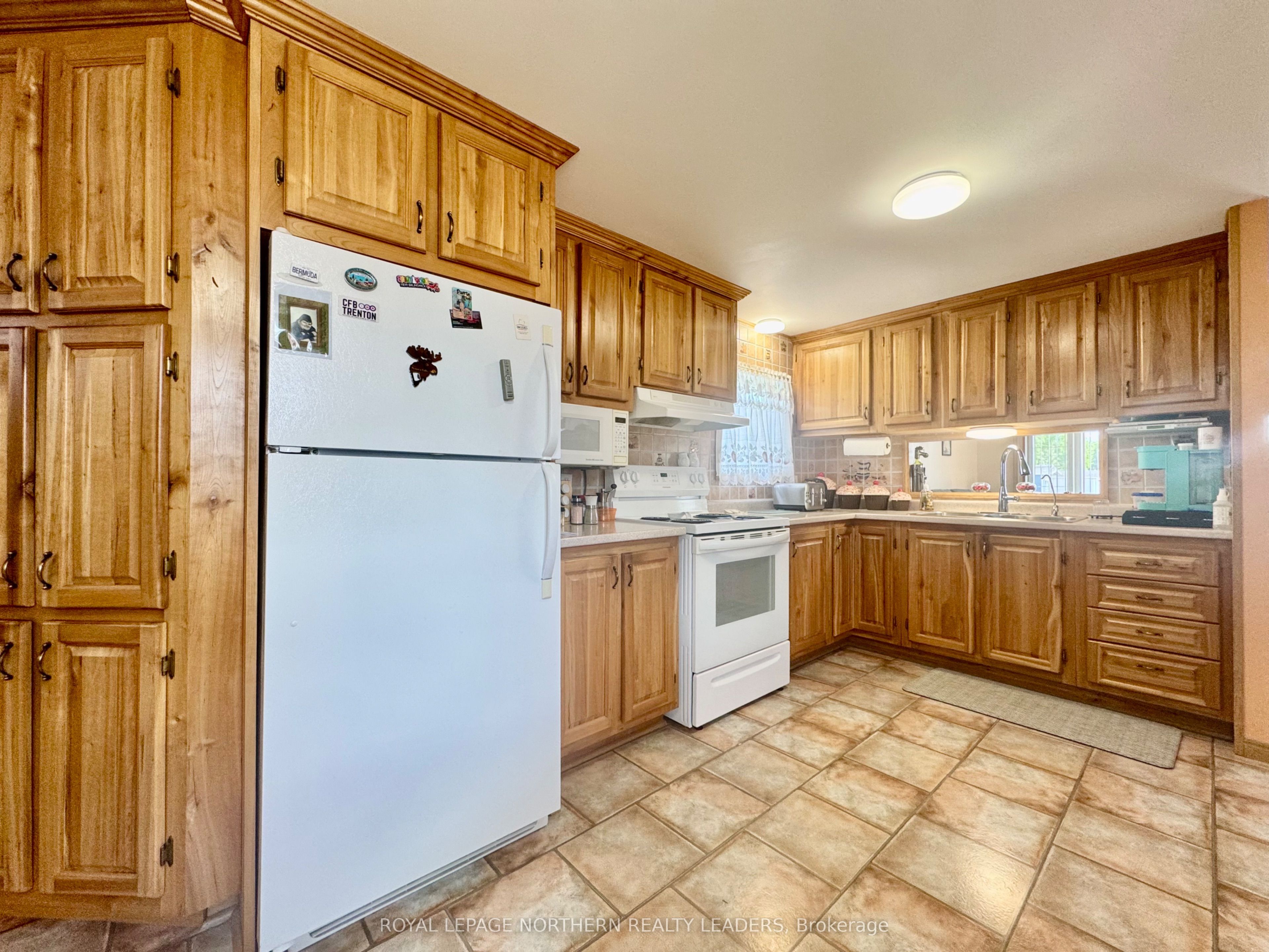 14 Renard Road, Timmins, ON P4R 0E6 photo 3