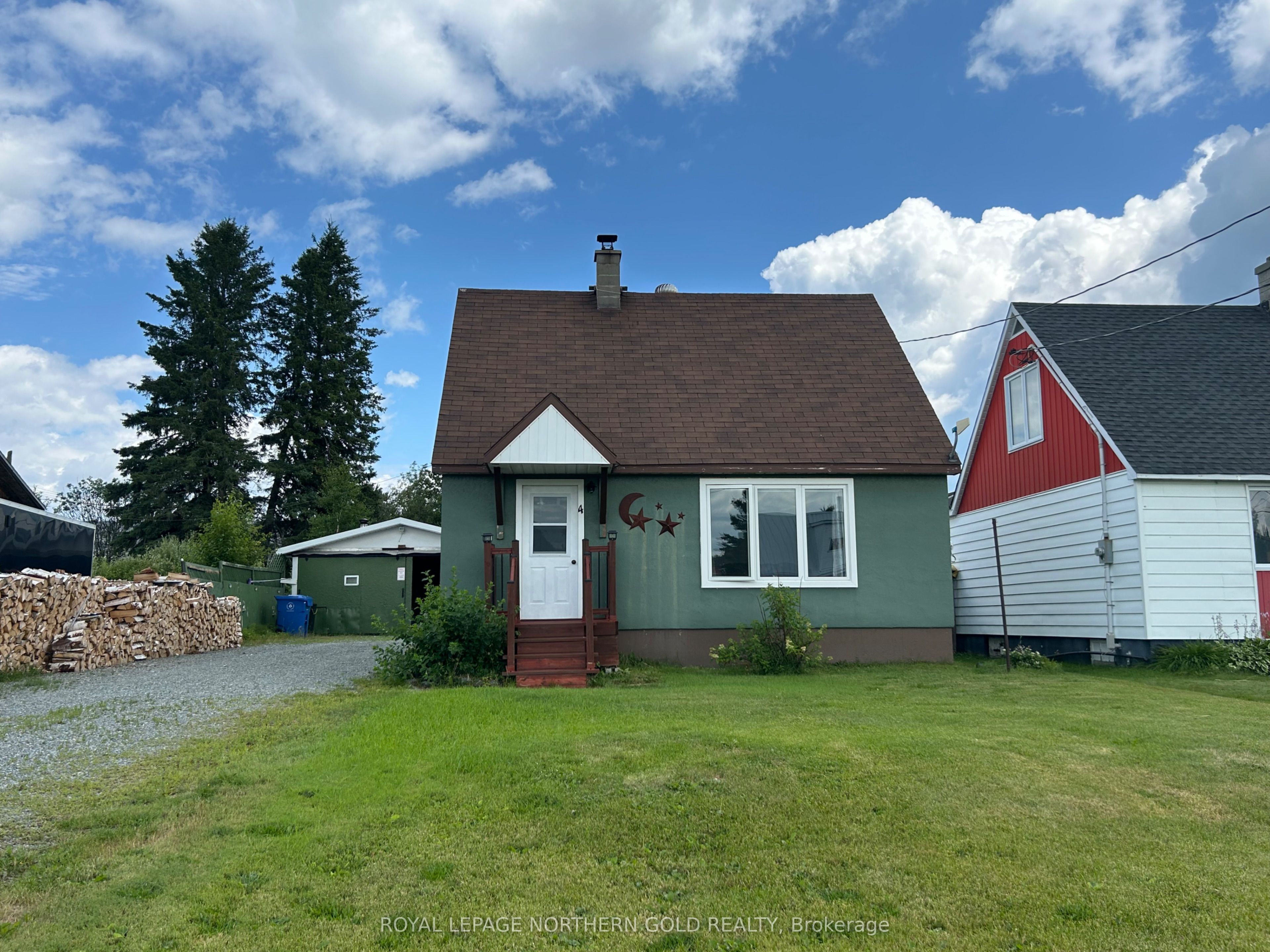 4 Twentyeighth Street, McGarry, ON P0K 1X0