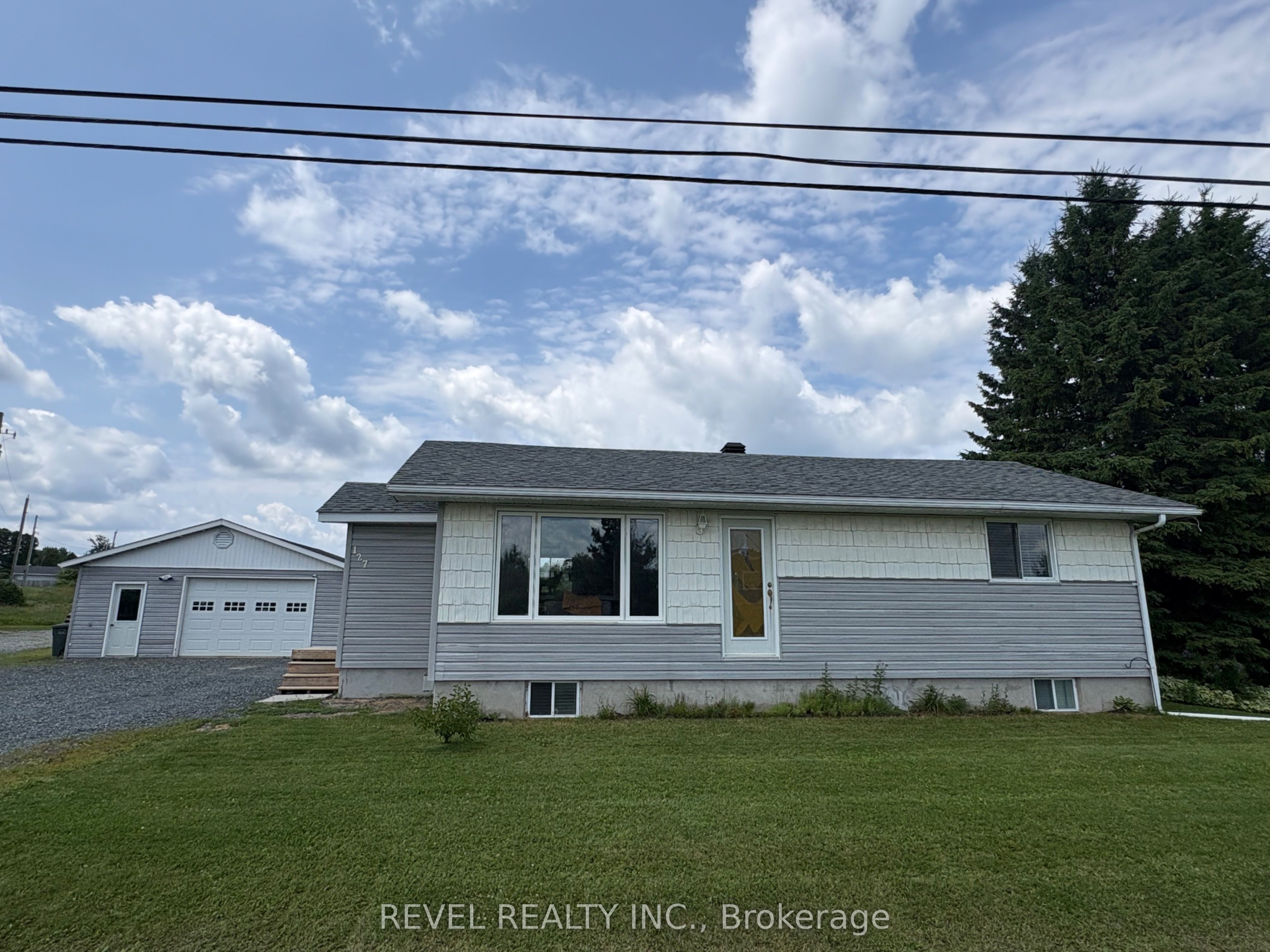 127 Genier Road, Cochrane, ON P0L 1C0