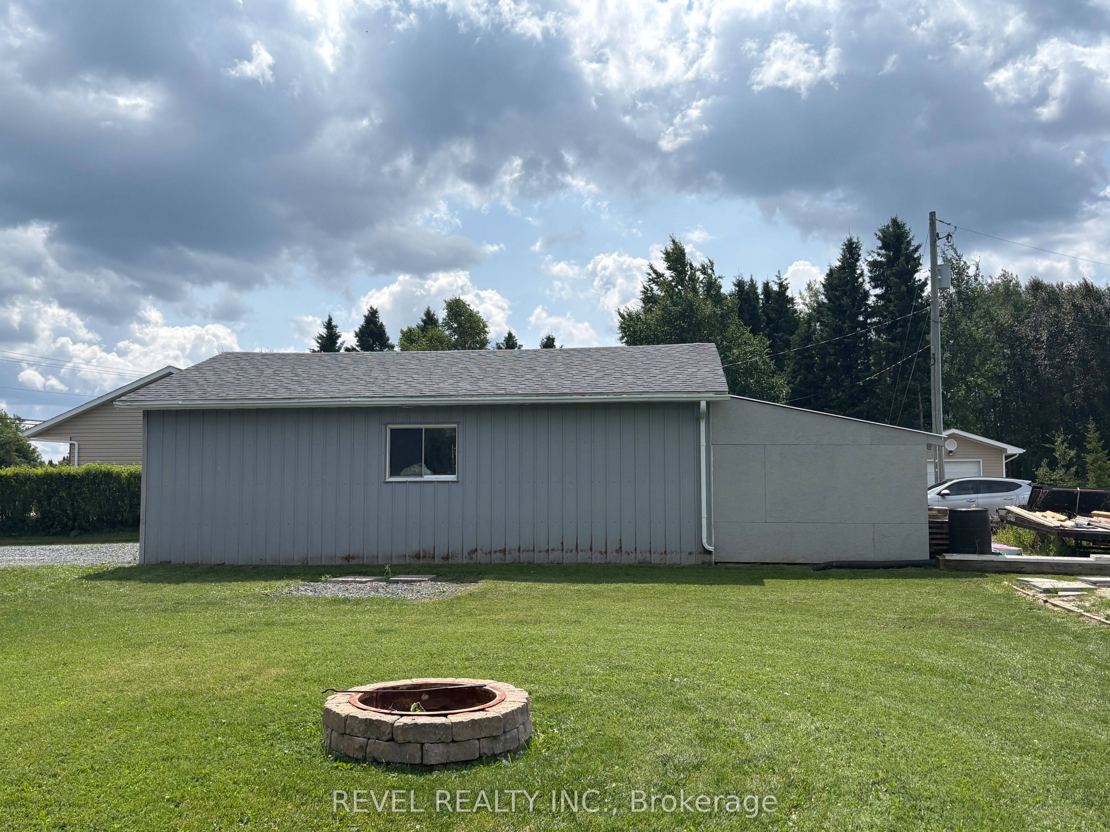 127 Genier Road, Cochrane, ON P0L 1C0 photo 5
