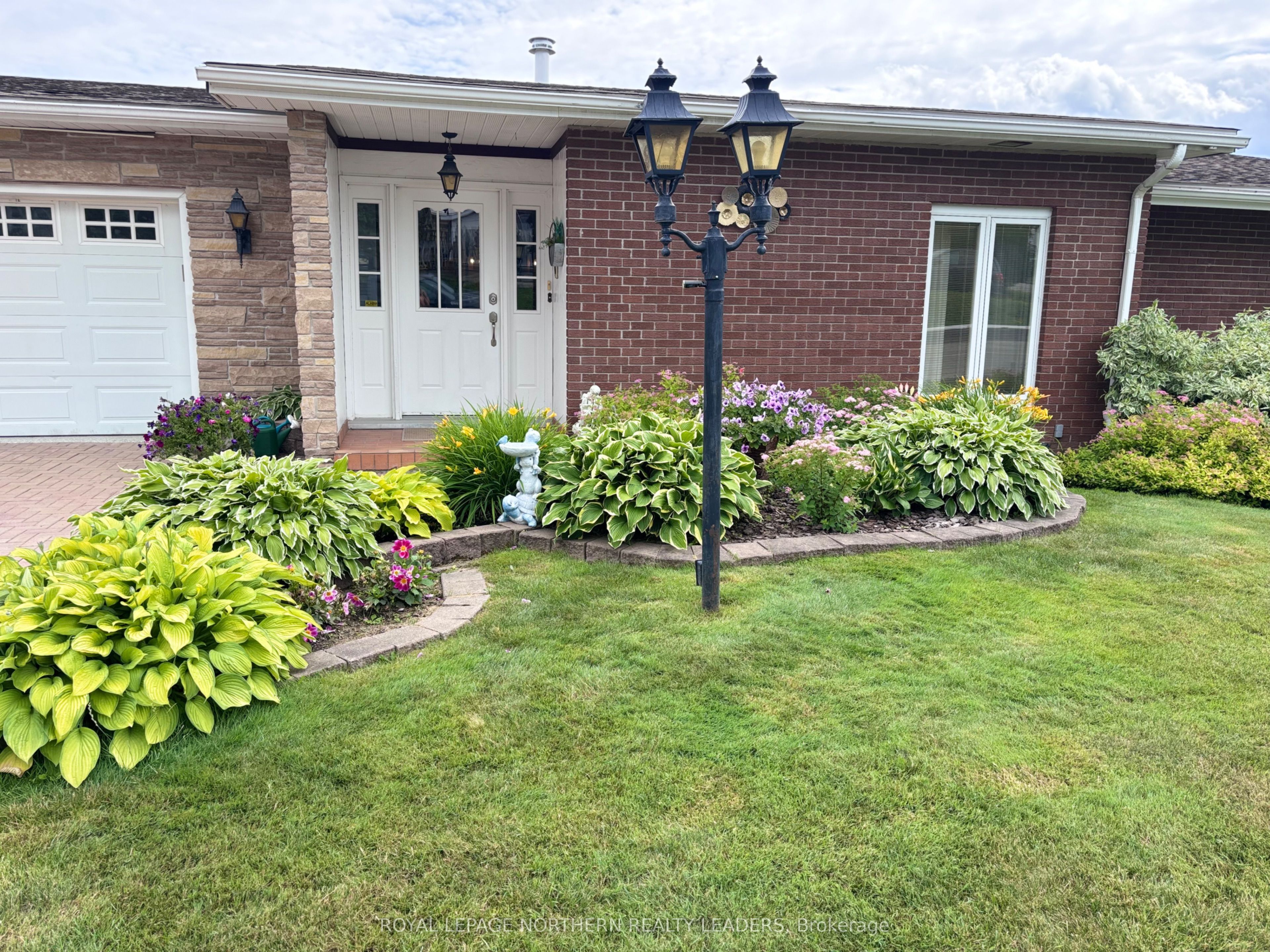 324 Third Avenue, Cochrane, ON P0L 1C0 photo 3