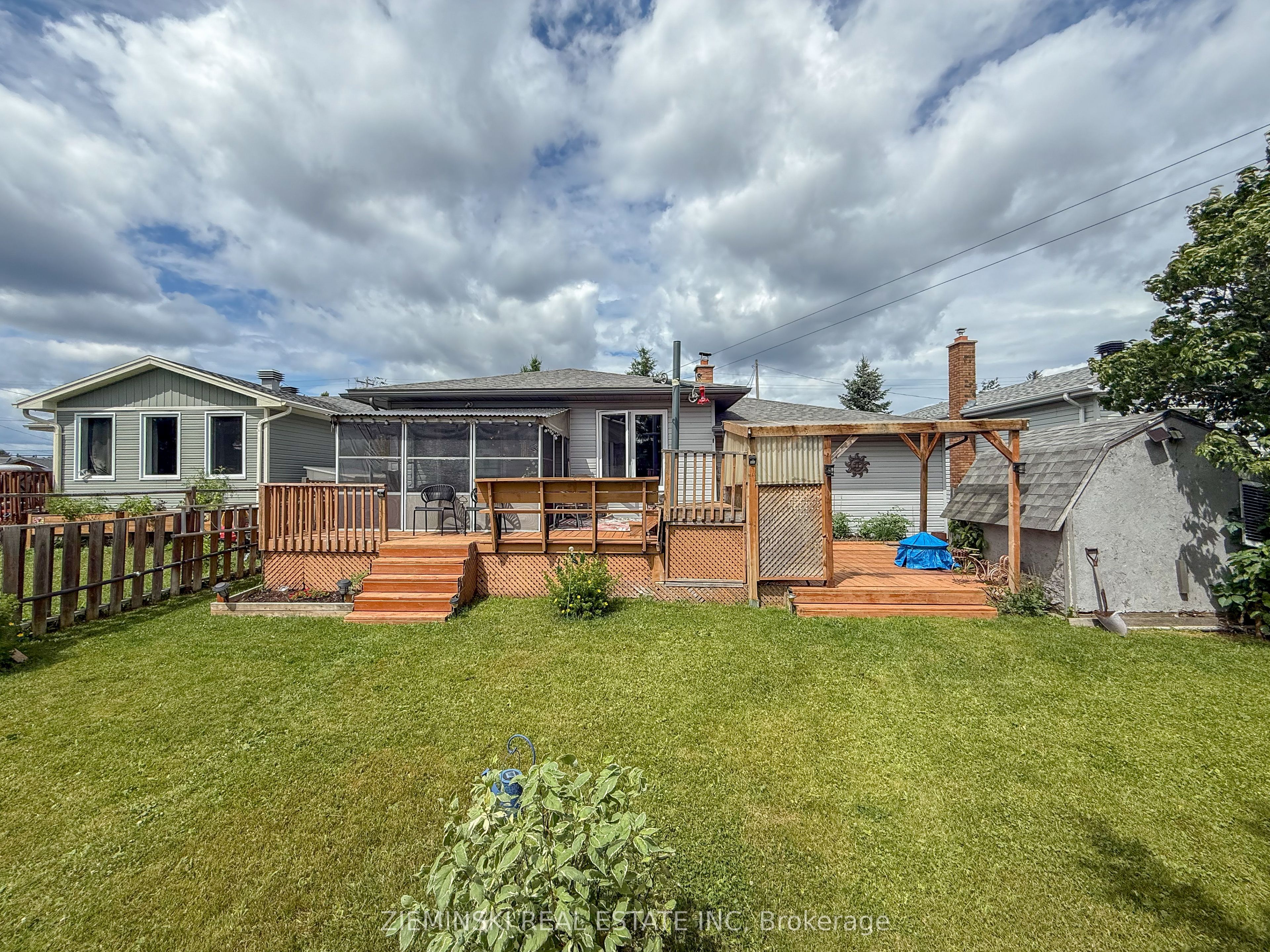 605 Bristol Road, Timmins, ON P0N 1C0 photo 3