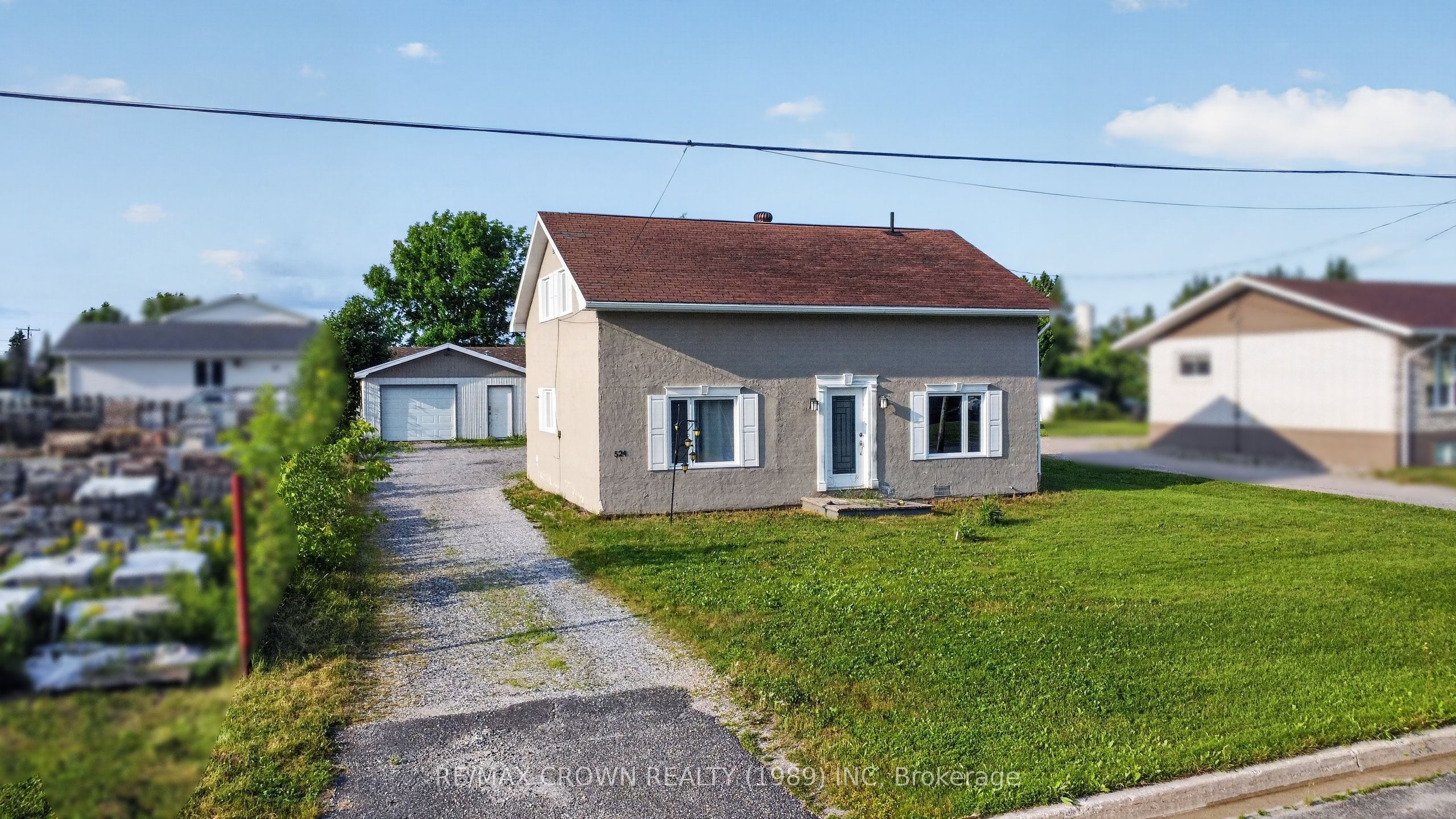 524 Kitchener Street, Hearst, ON P0L 1N0