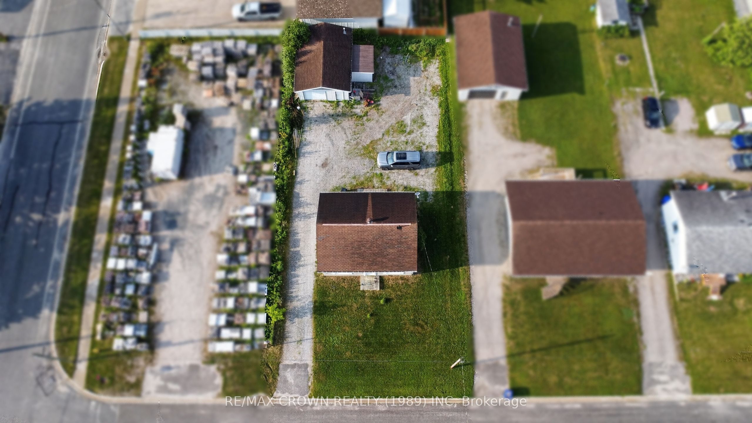 524 Kitchener Street, Hearst, ON P0L 1N0 photo 3