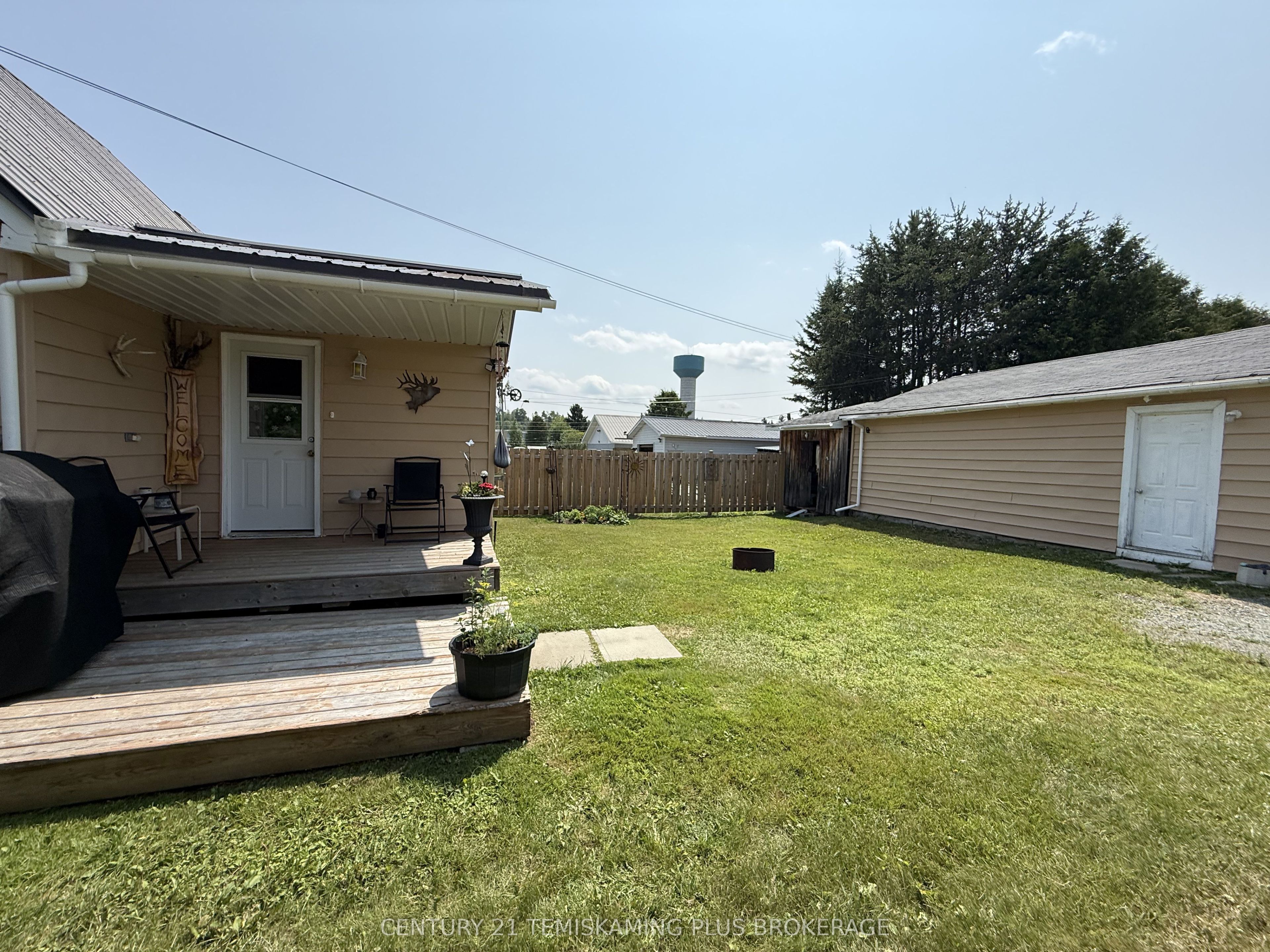 19 Twentyeighth Street, McGarry, ON P0K 1X0 photo 3
