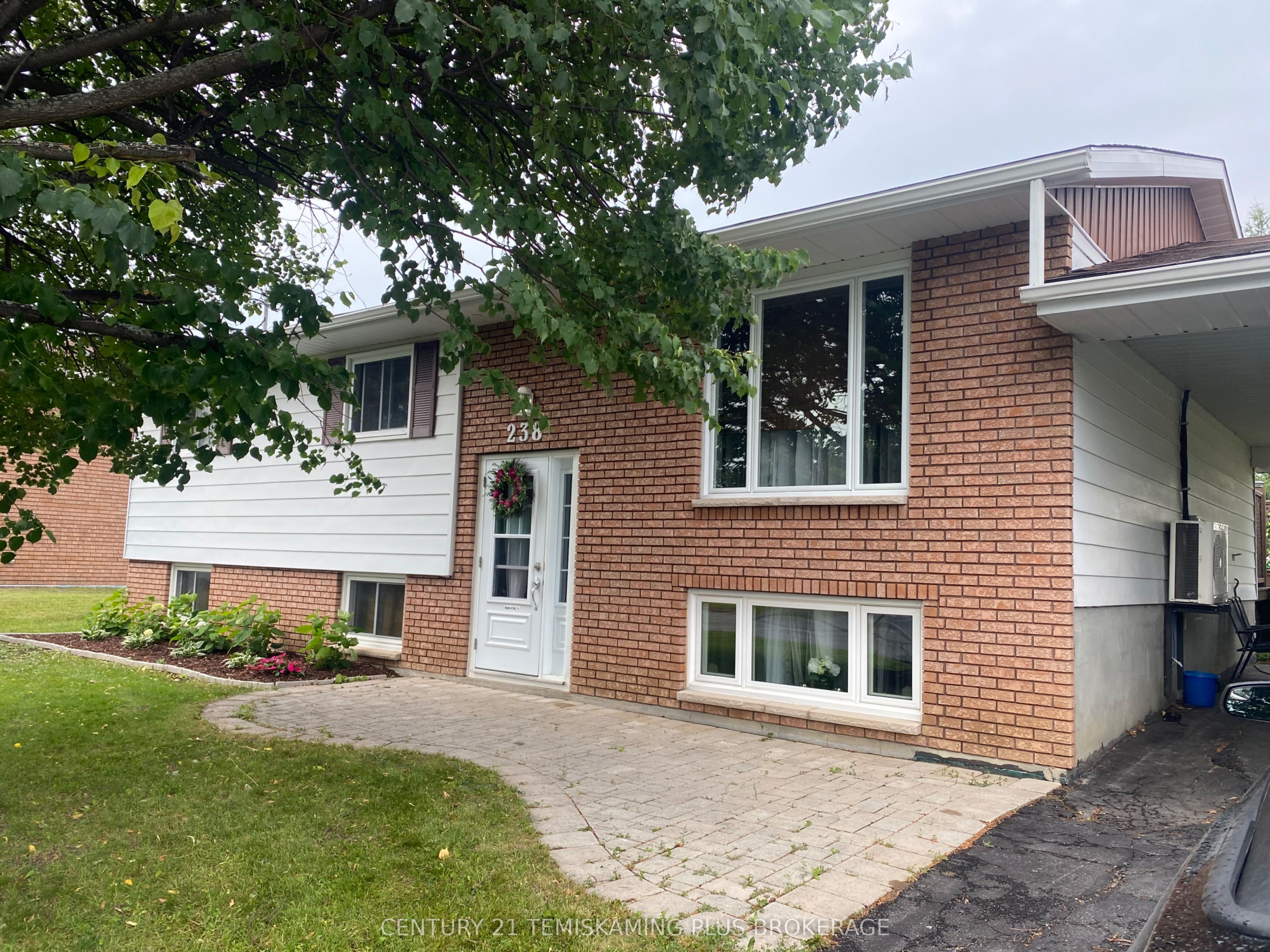 238 RONDEAU Road, Temiskaming Shores, ON P0J 1P0