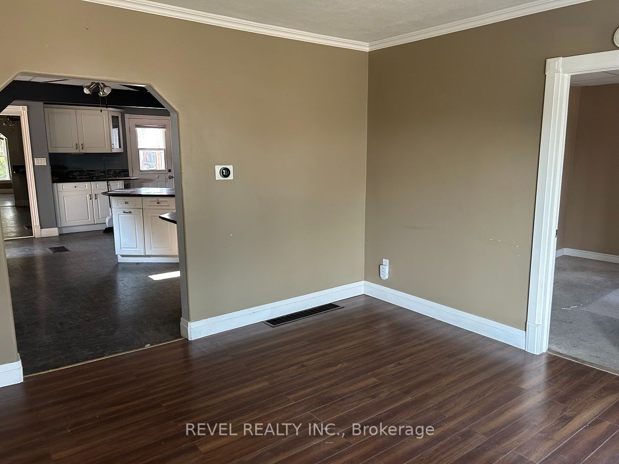 56 Strachan Avenue, Timmins, ON P0N 1H0 photo 4