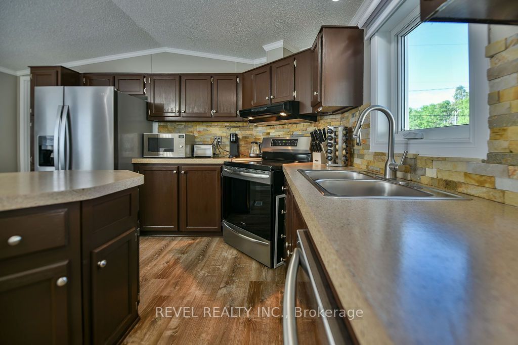 126 Remi Crescent, Timmins, ON P4N 0C4 photo 3