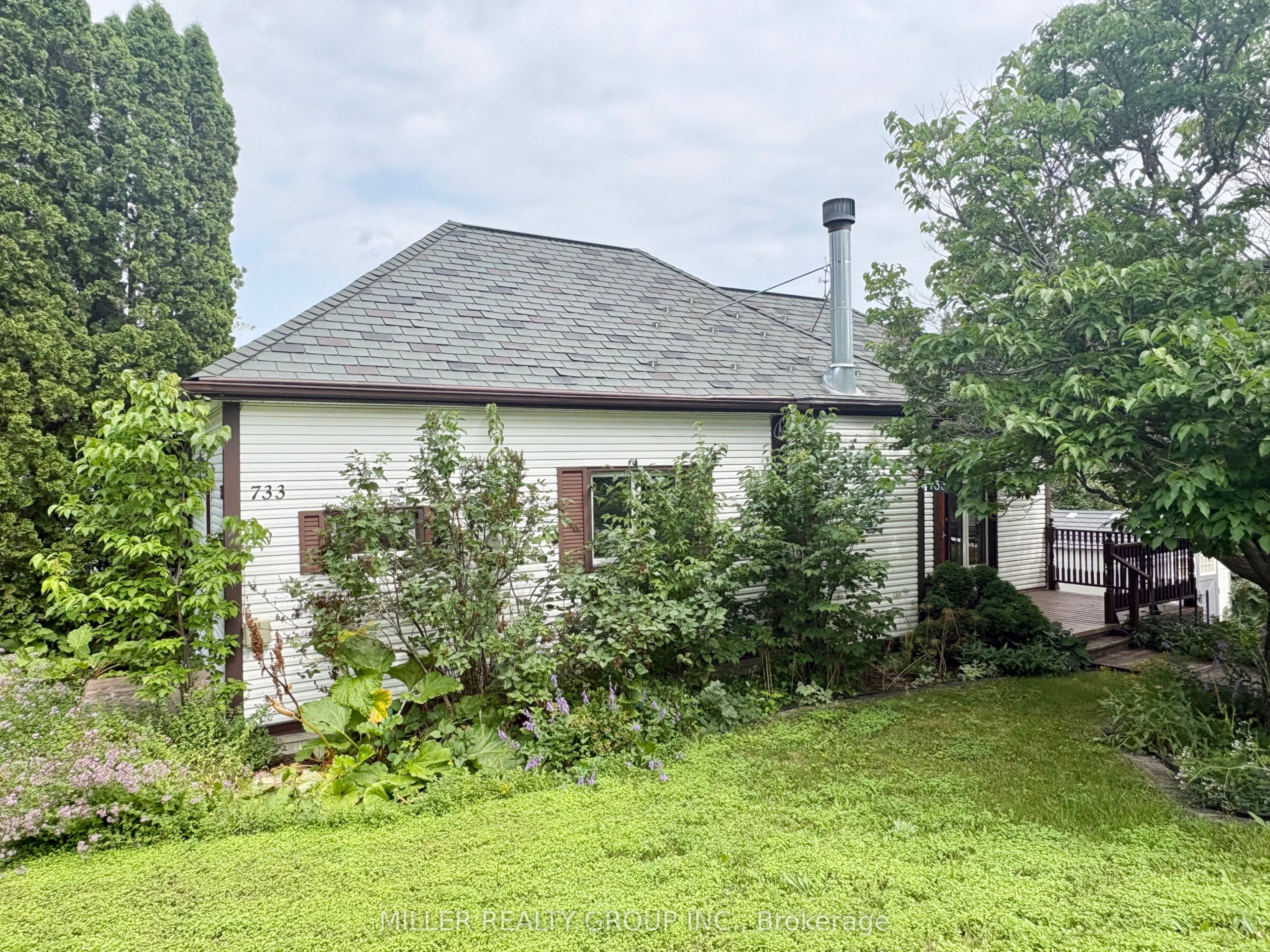 733 Latchford Street, Temiskaming Shores, ON P0J 1K0