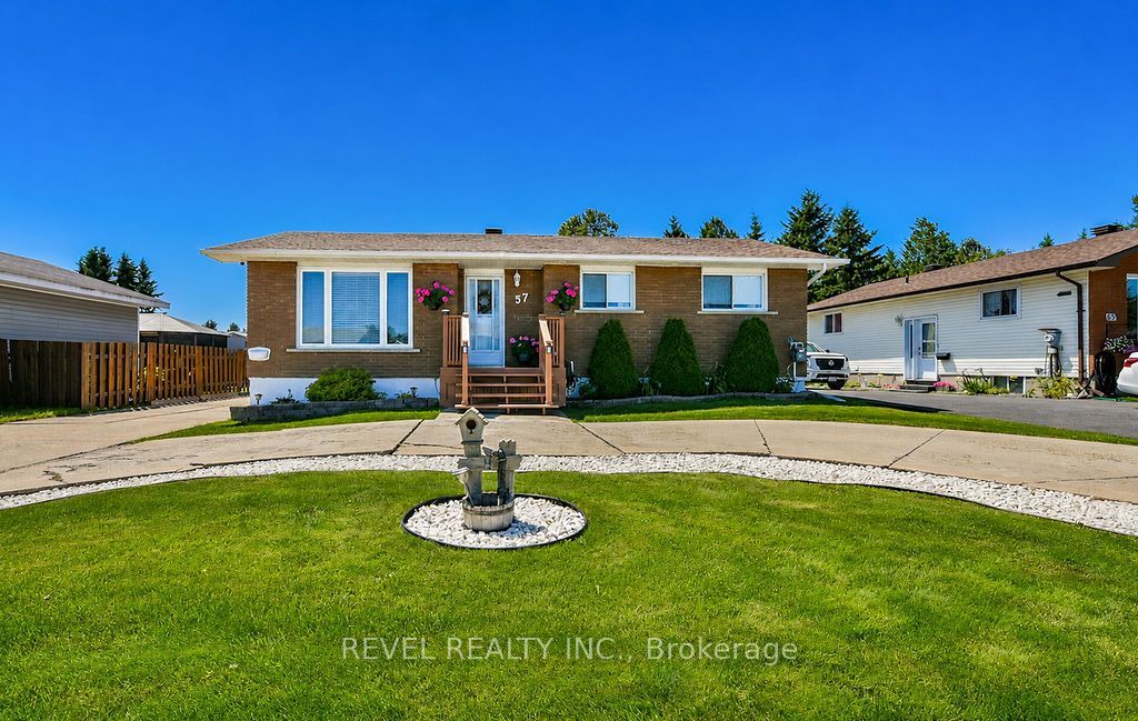 57 Hudson Crescent, Timmins, ON P4N 7R1 photo 2
