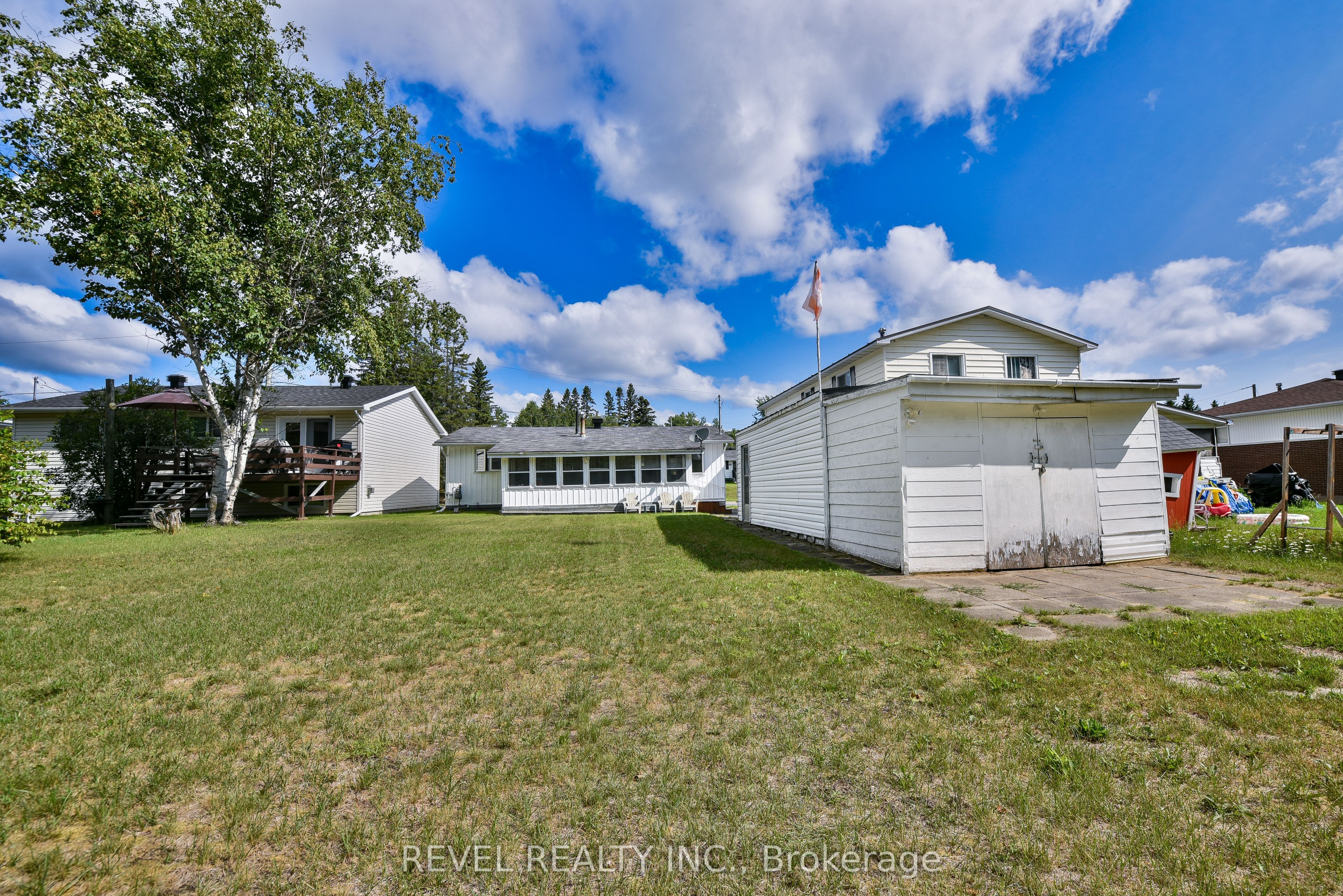 170 Fourth Avenue, Timmins, ON P0N 1G0 photo 4