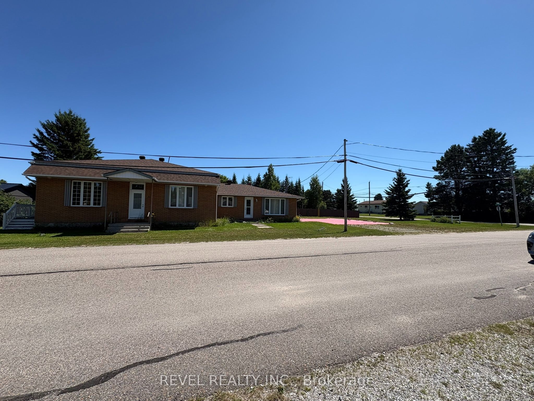 21 Jacques Avenue Fauquier, Kapuskasing, ON P0L 1G0 photo 2