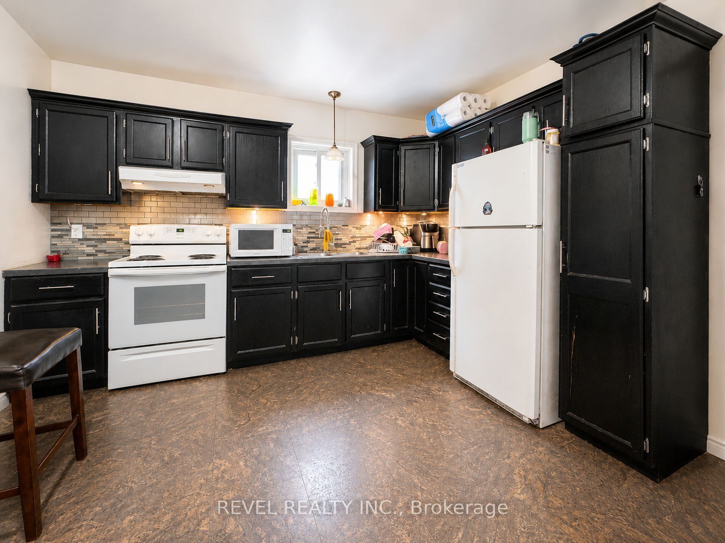 146 Pine Street N, Timmins, ON P4N 6L1 photo 3