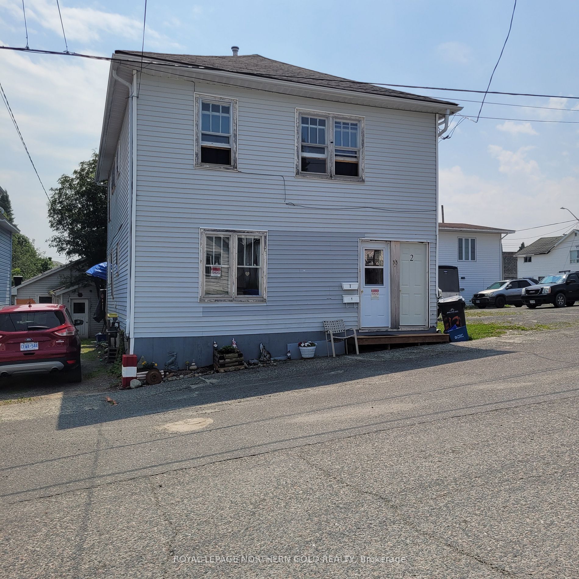 33 Kirkpatrick Street, Kirkland Lake, ON P2N 2H1 photo 4