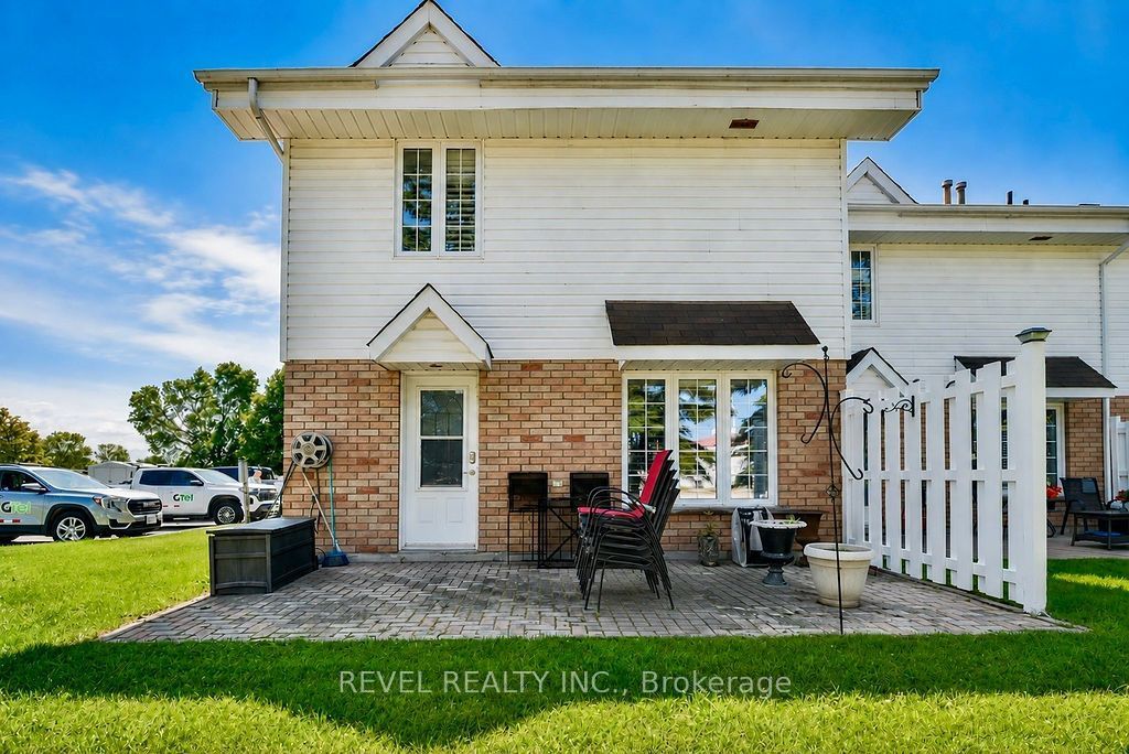 630 Lonergan Boulevard 205, Timmins, ON P4P 1H3 photo 2