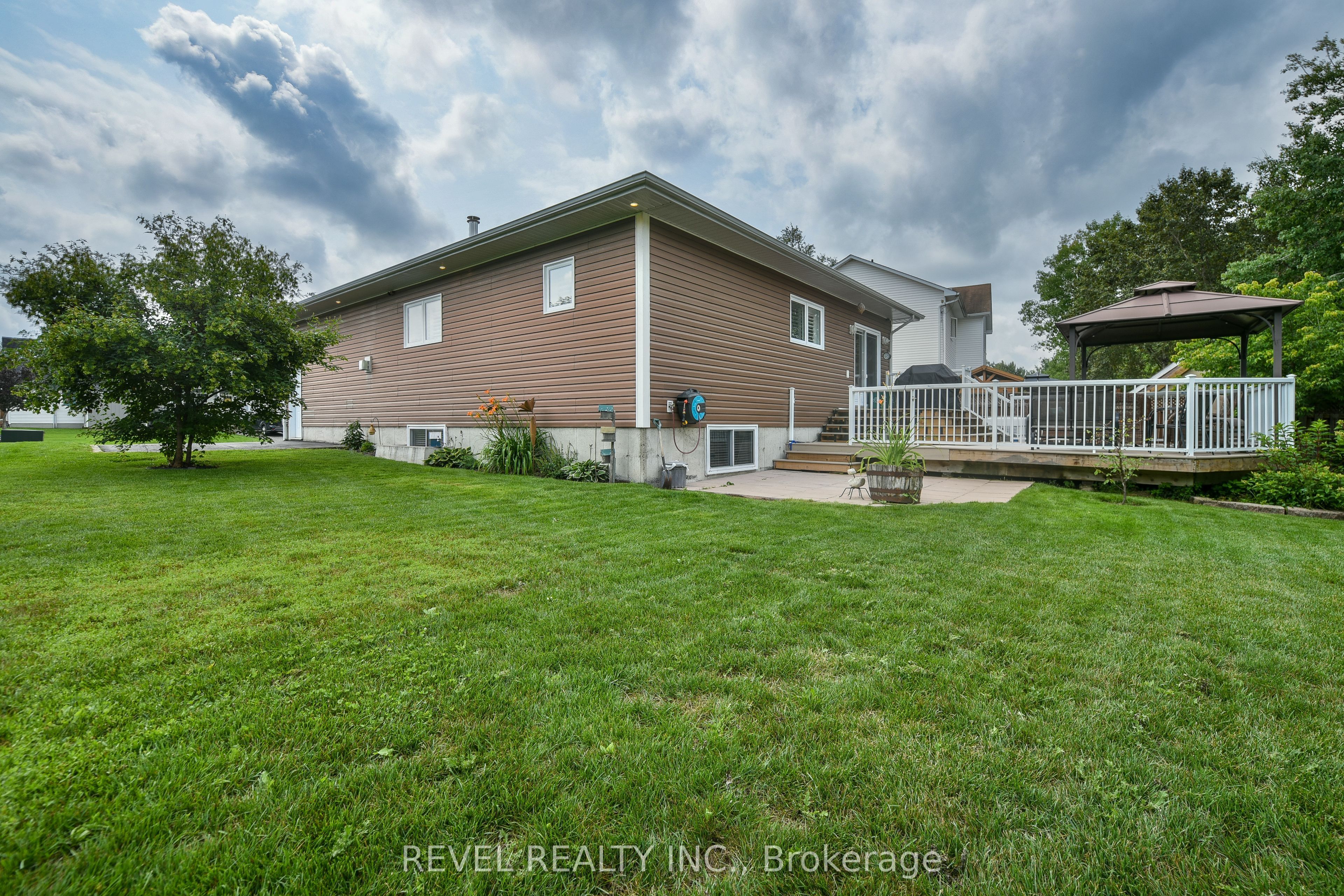 304 JV Bonhomme Boulevard, Timmins, ON P4P 1H5 photo 4