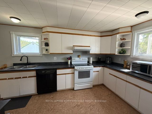 1 Thompson Street, McGarry, ON P0K 1X0 photo 5