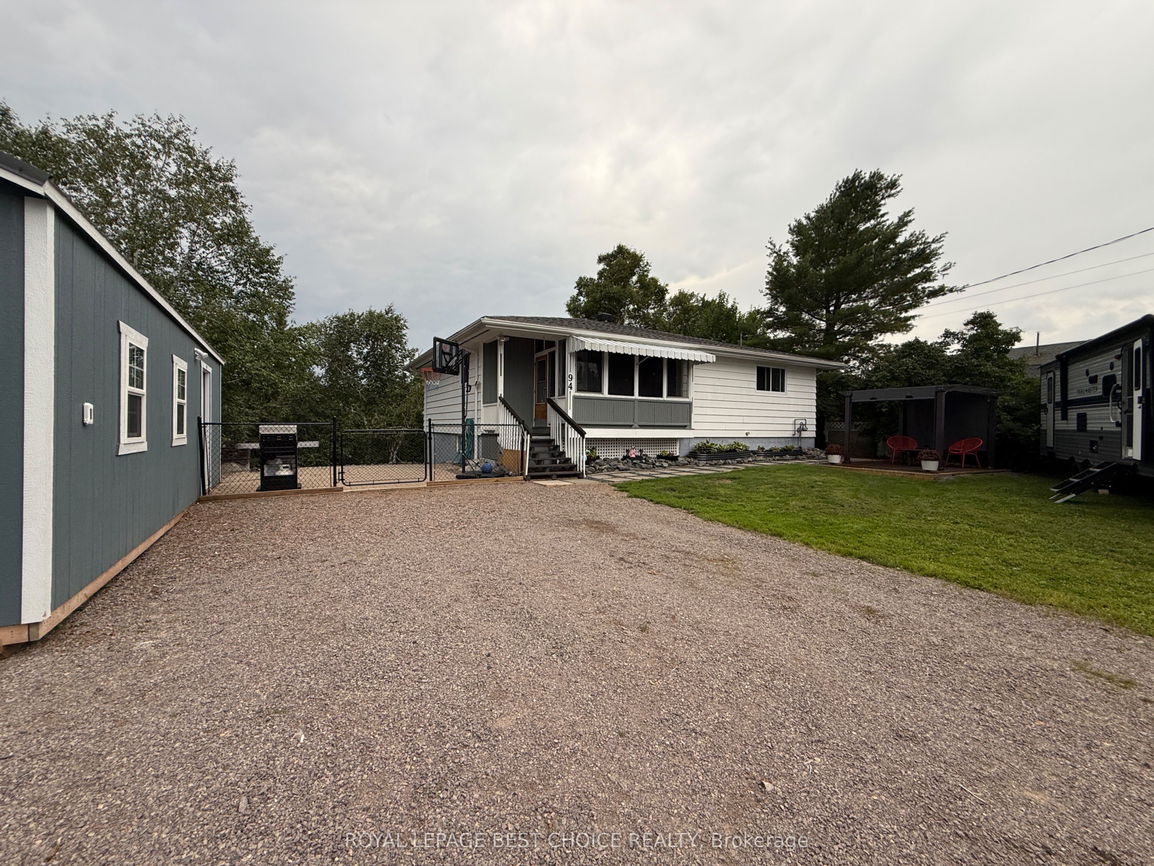 94 Galena Street, Cobalt, ON P0J 1C0 photo 2