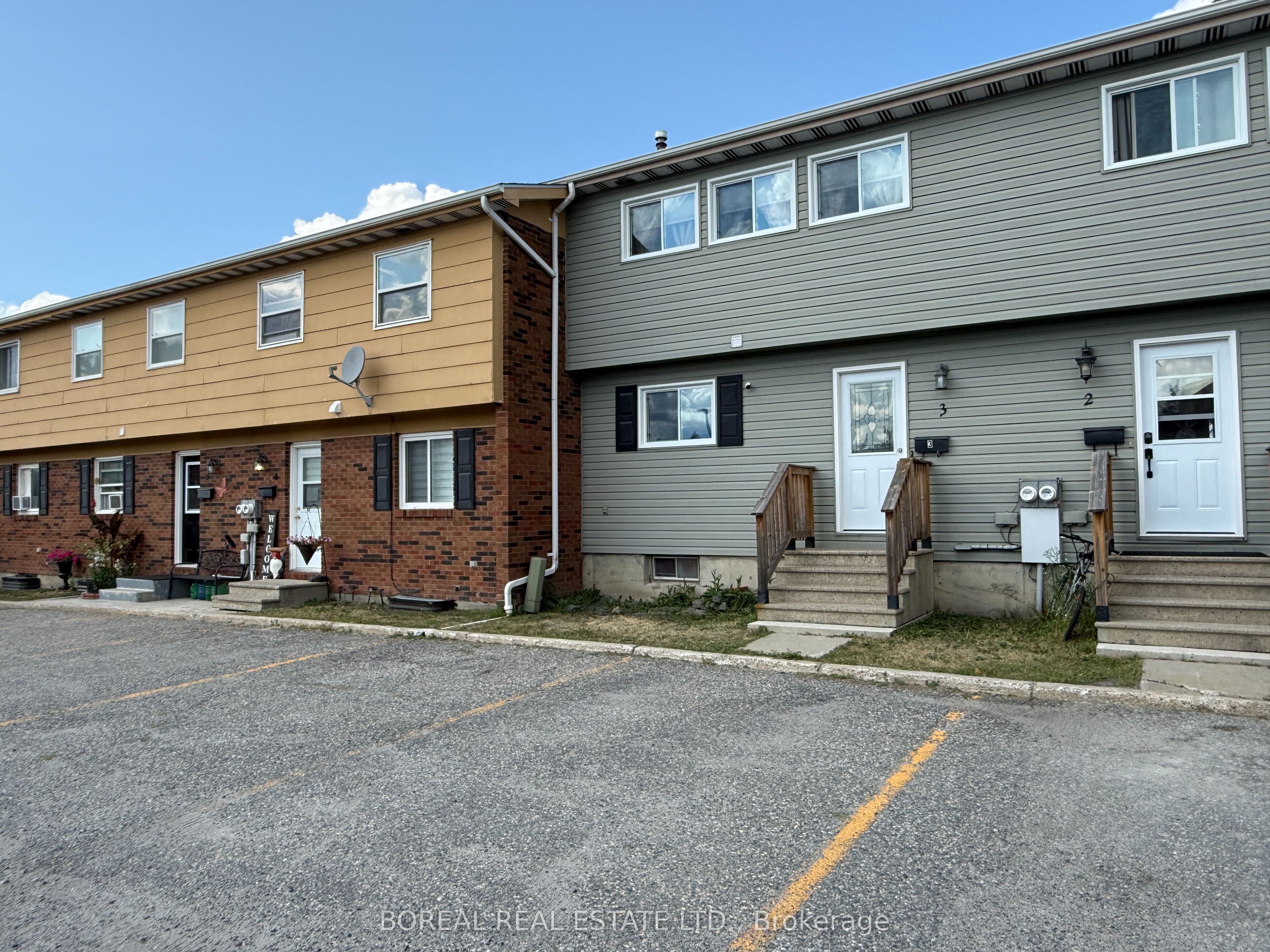 577 College Street 3, Timmins, ON P4N 7Y9 photo 2