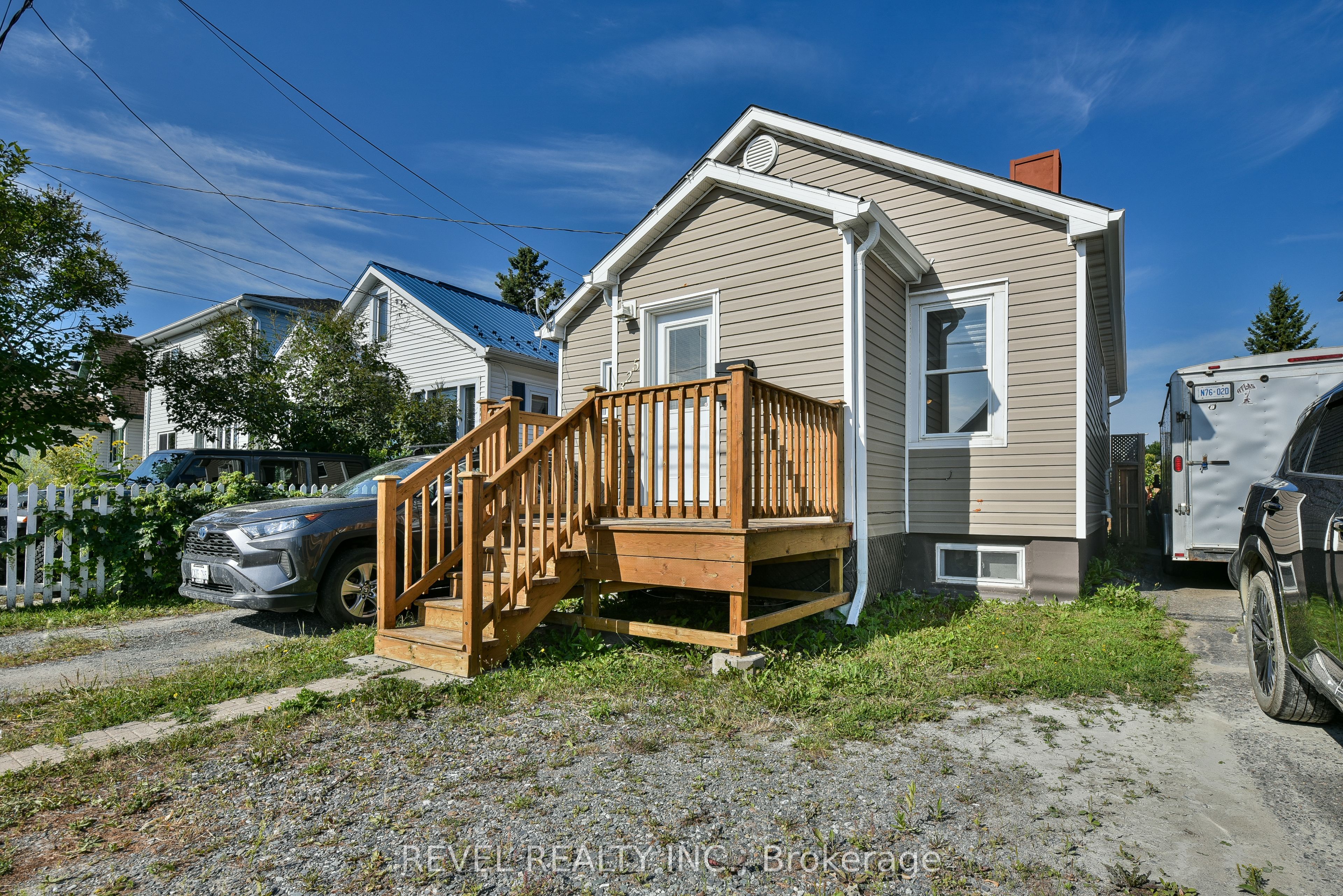 325 Balsam Street N, Timmins, ON P4N 6H2 photo 2