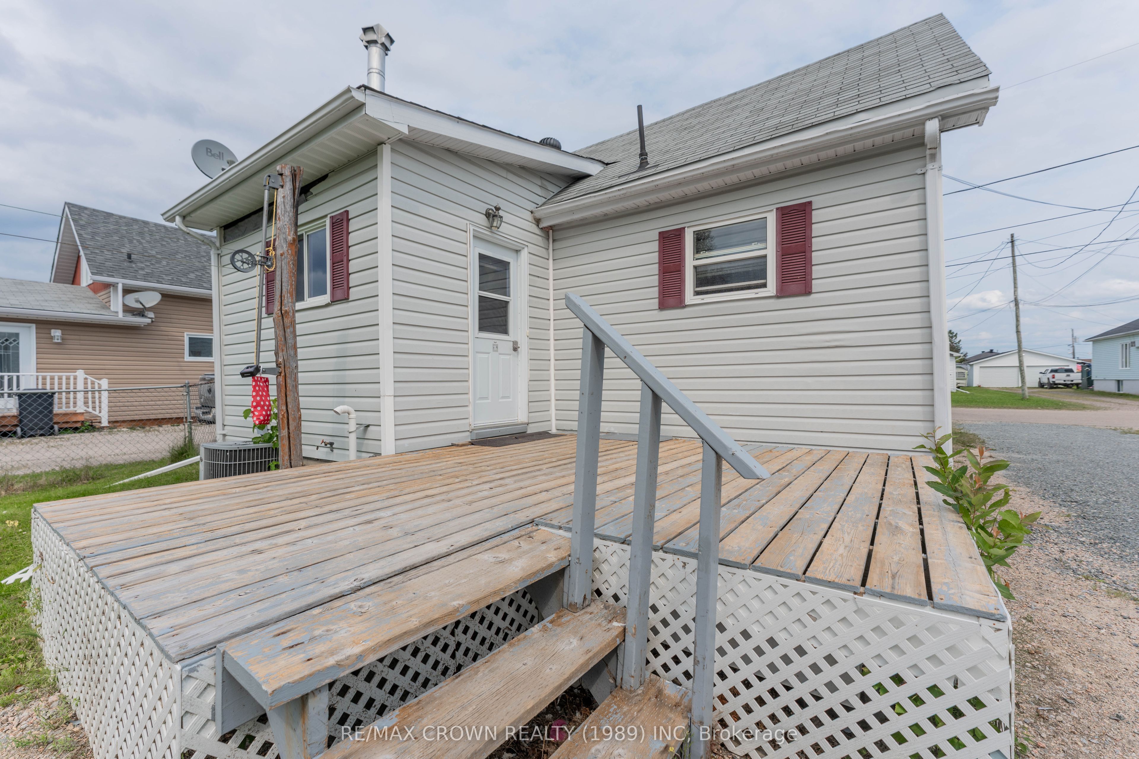 17 Marquette Crescent, Kapuskasing, ON P5N 2K4 photo 5