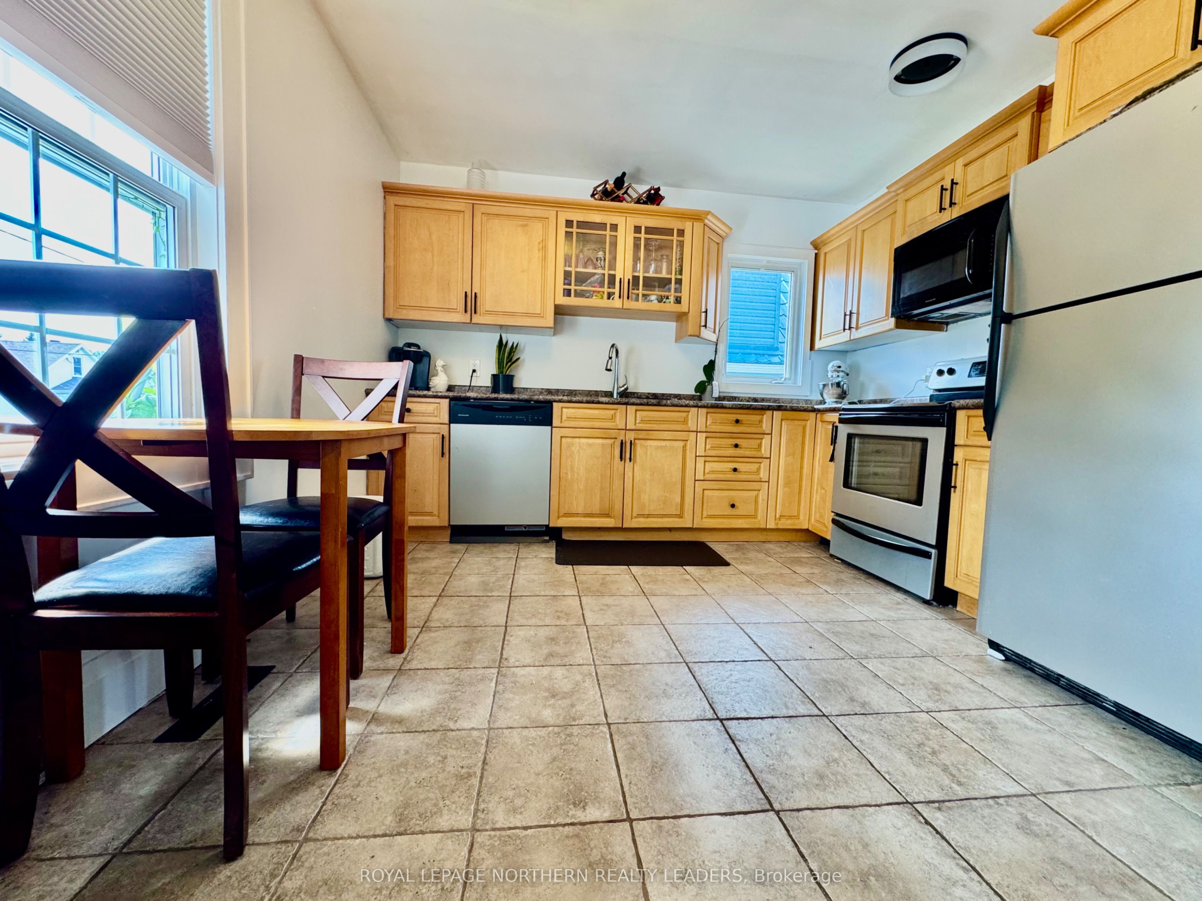 30 Fern Avenue, Timmins, ON P0N 1H0 photo 2