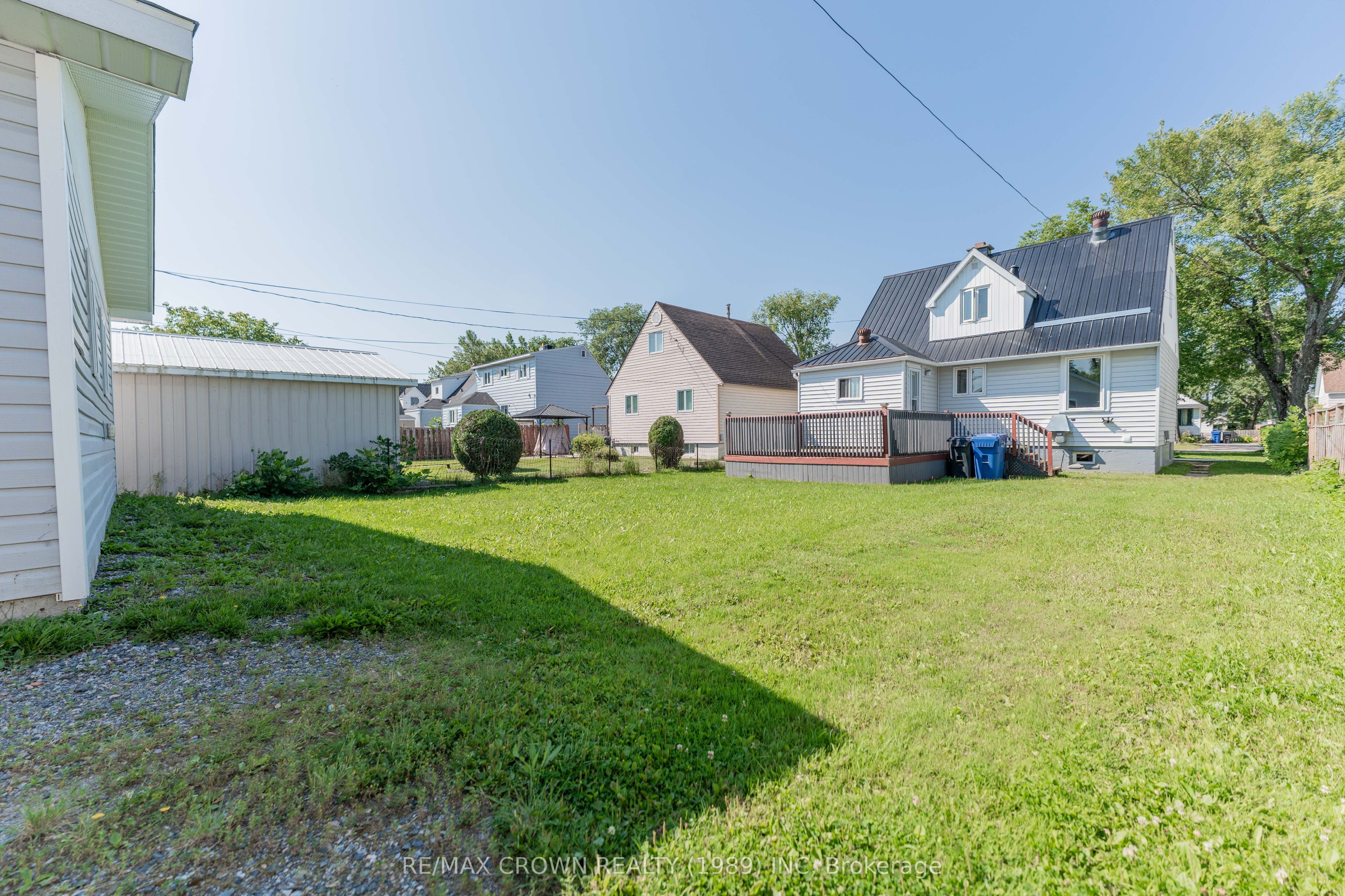 40 Bowman Avenue, Kapuskasing, ON P5N 1N1 photo 4