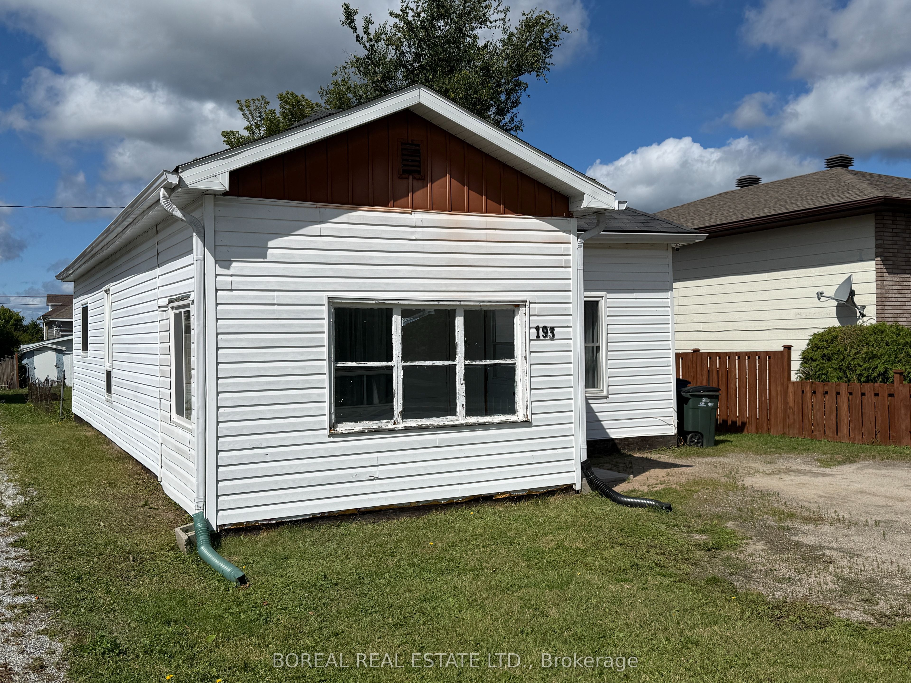 193 Twelfth Avenue, Cochrane, ON P0L 1C0 photo 4
