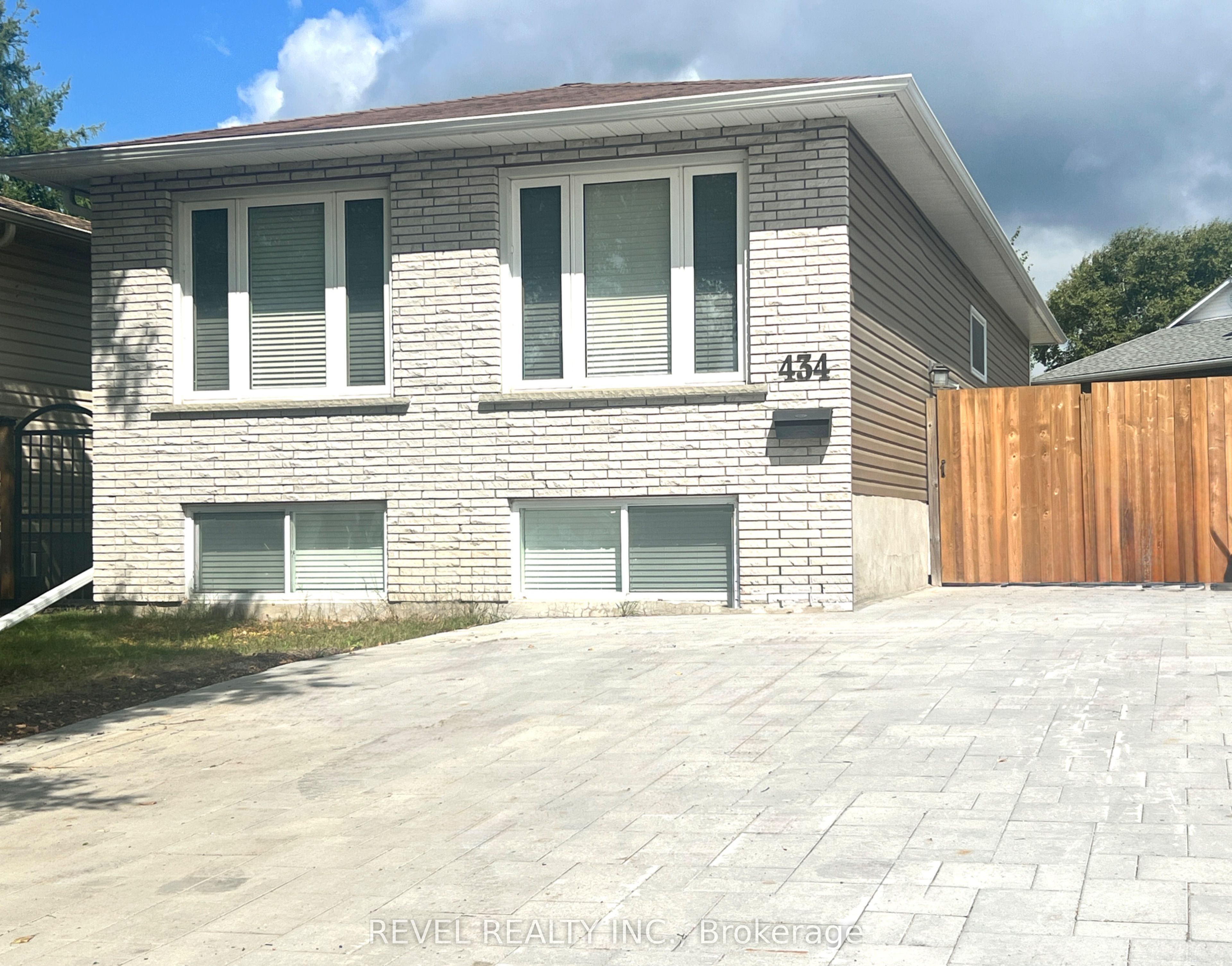 434 Lonergan Boulevard, Timmins, ON P4P 1E1