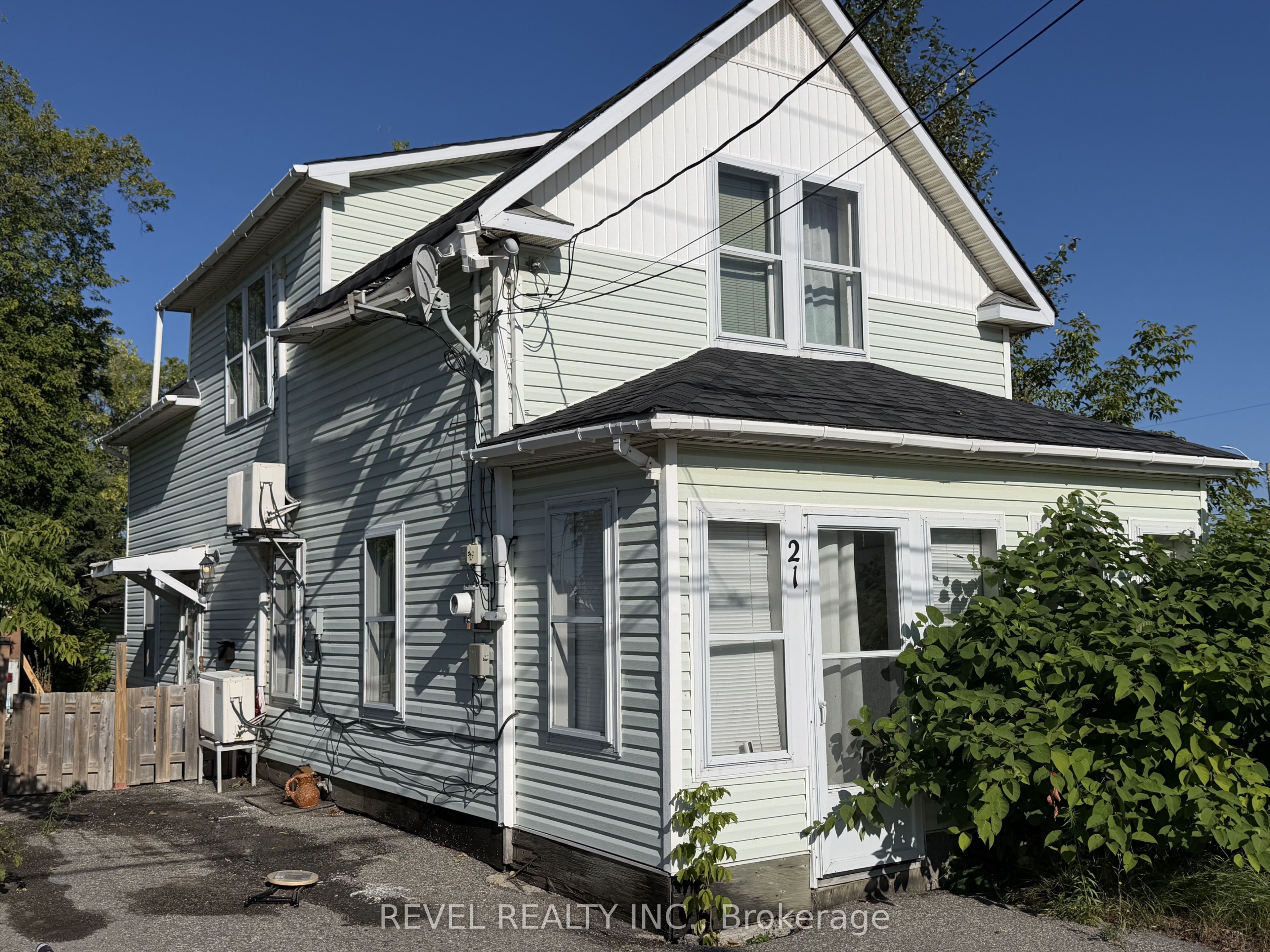 21 Birch Street S, Timmins, ON P4N 2A4 photo 2