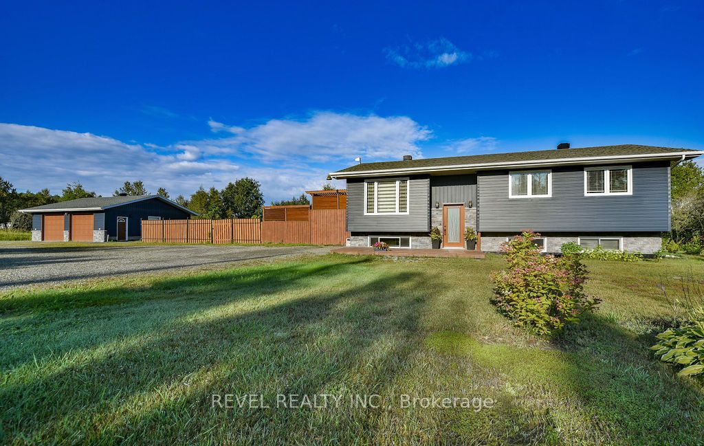 299 Dorans Road, Timmins, ON P4N 7C7