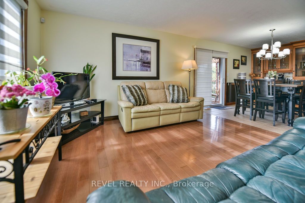 299 Dorans Road, Timmins, ON P4N 7C7 photo 3