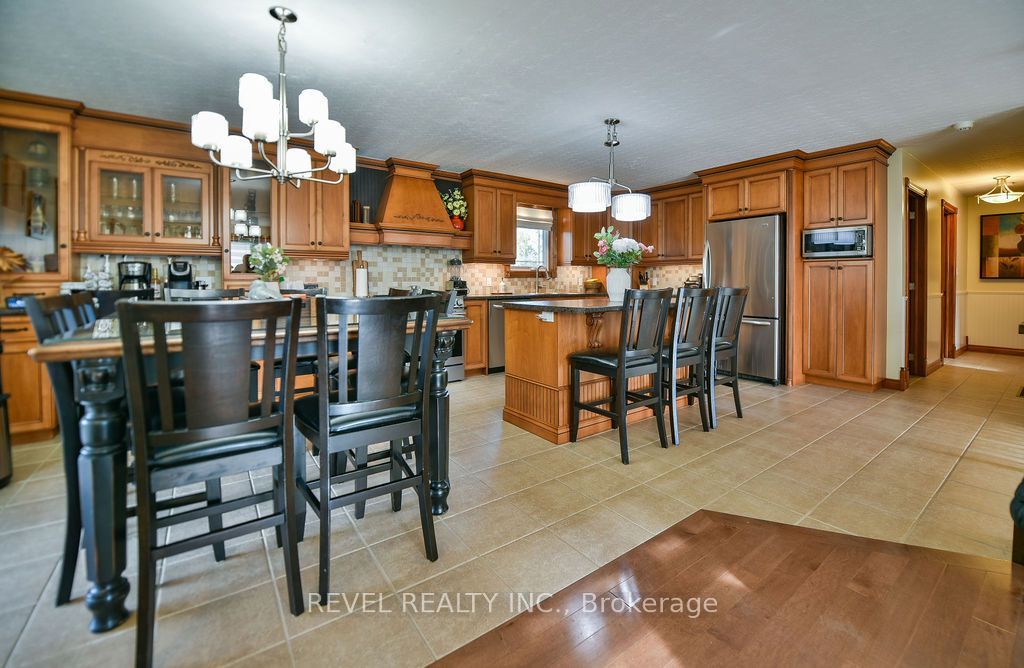 299 Dorans Road, Timmins, ON P4N 7C7 photo 5
