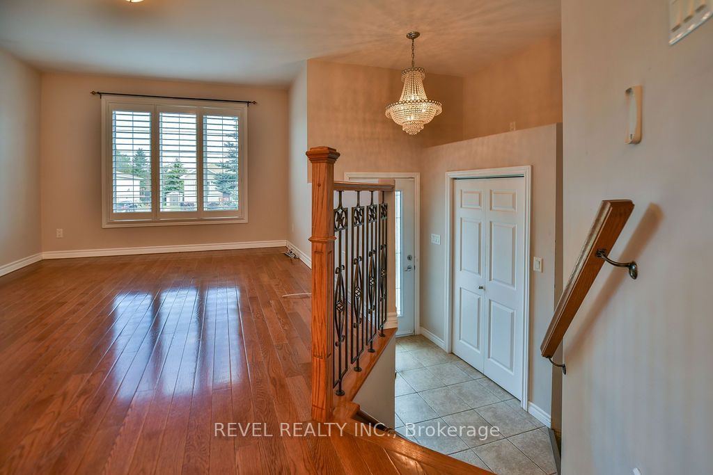 73 Jv Bonhomme Boulevard, Timmins, ON P4P 0A2 photo 3