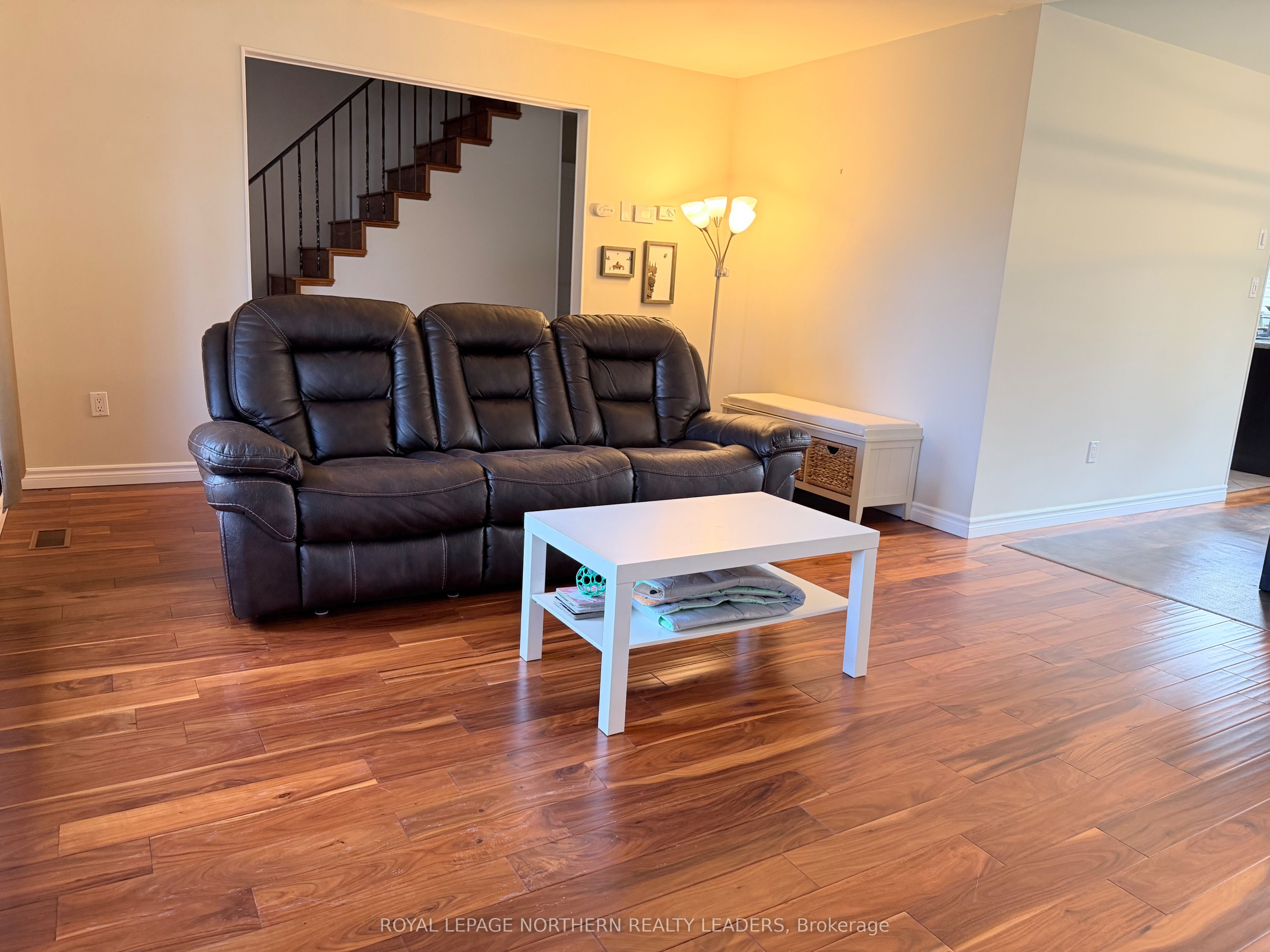 441 Ross Avenue E, Timmins, ON P4N 5X5 photo 3