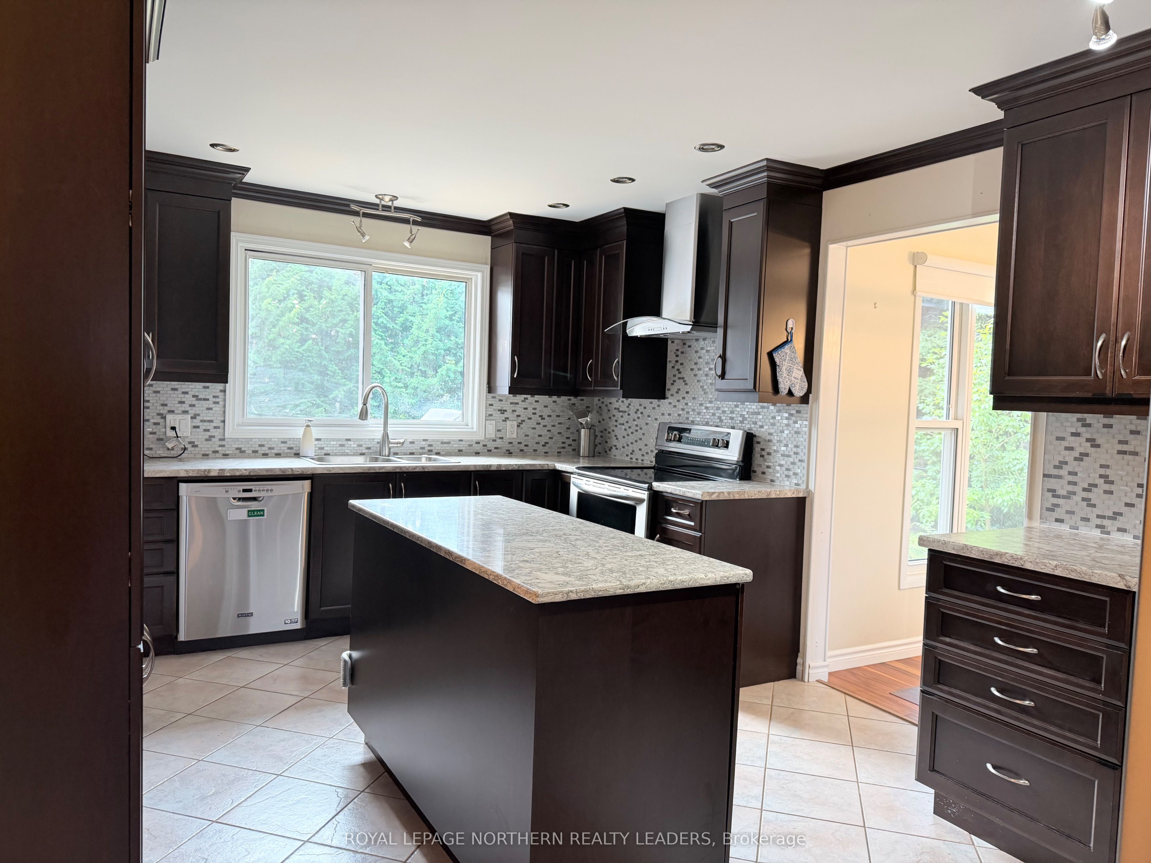 441 Ross Avenue E, Timmins, ON P4N 5X5 photo 4