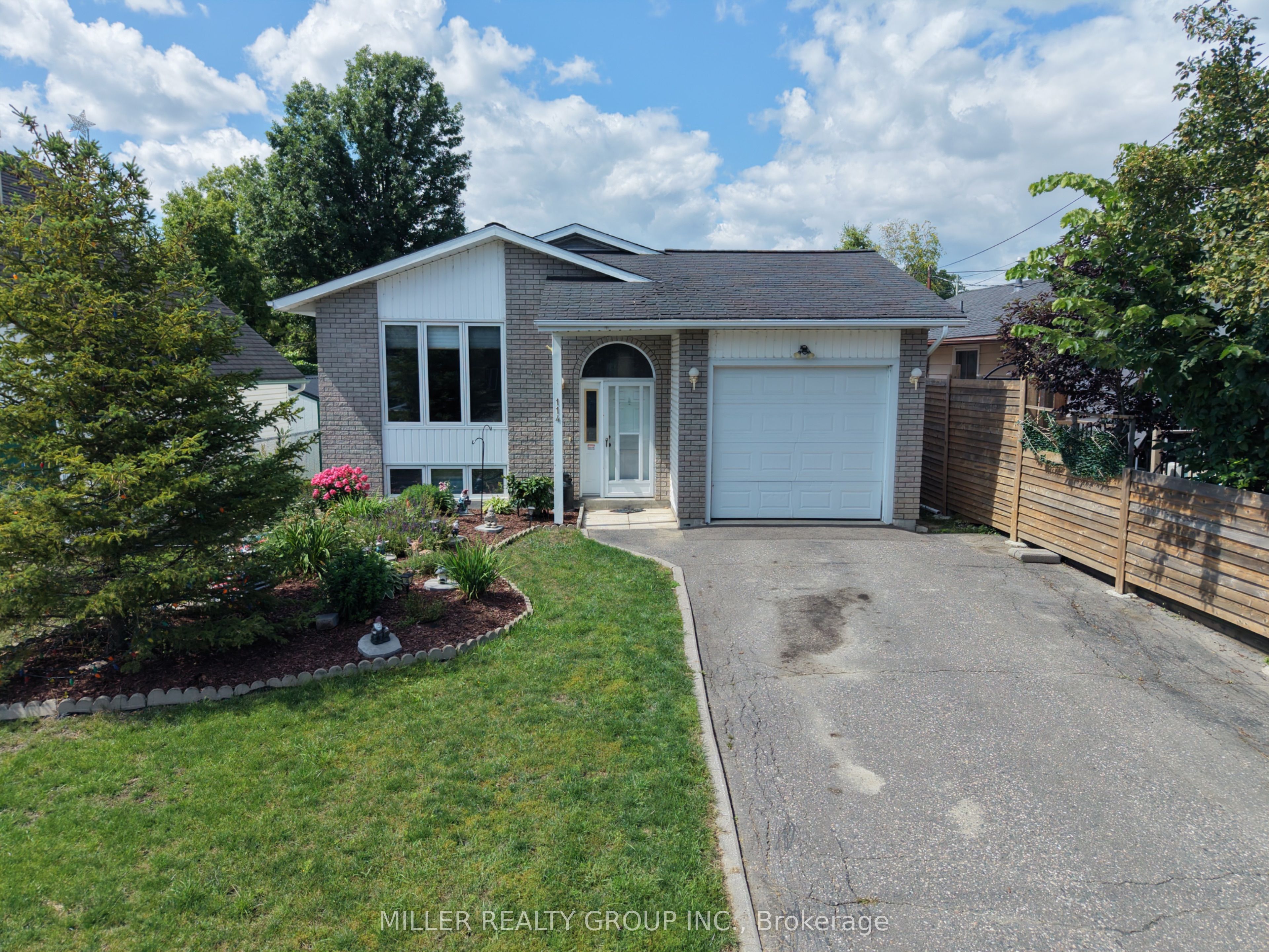 114 May Street, Temiskaming Shores, ON P0J 1P0