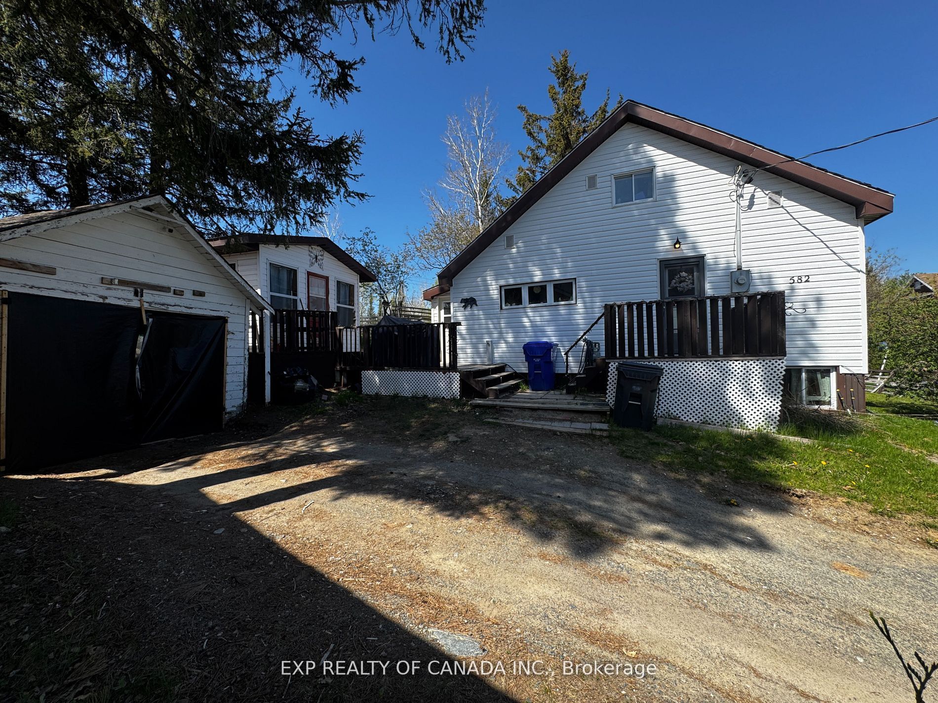 582 Government Road W, Kirkland Lake, ON P0K 1A0 photo 2
