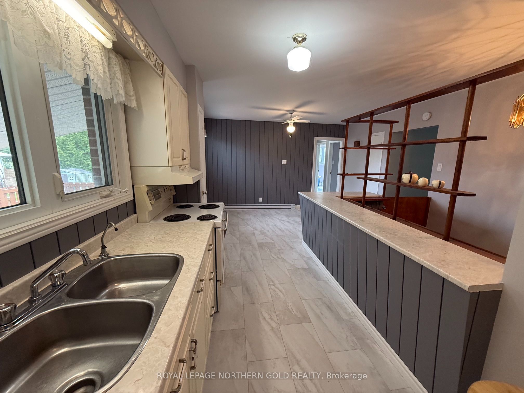 29 Macpherson Avenue, Kirkland Lake, ON P2N 1B7 photo 5