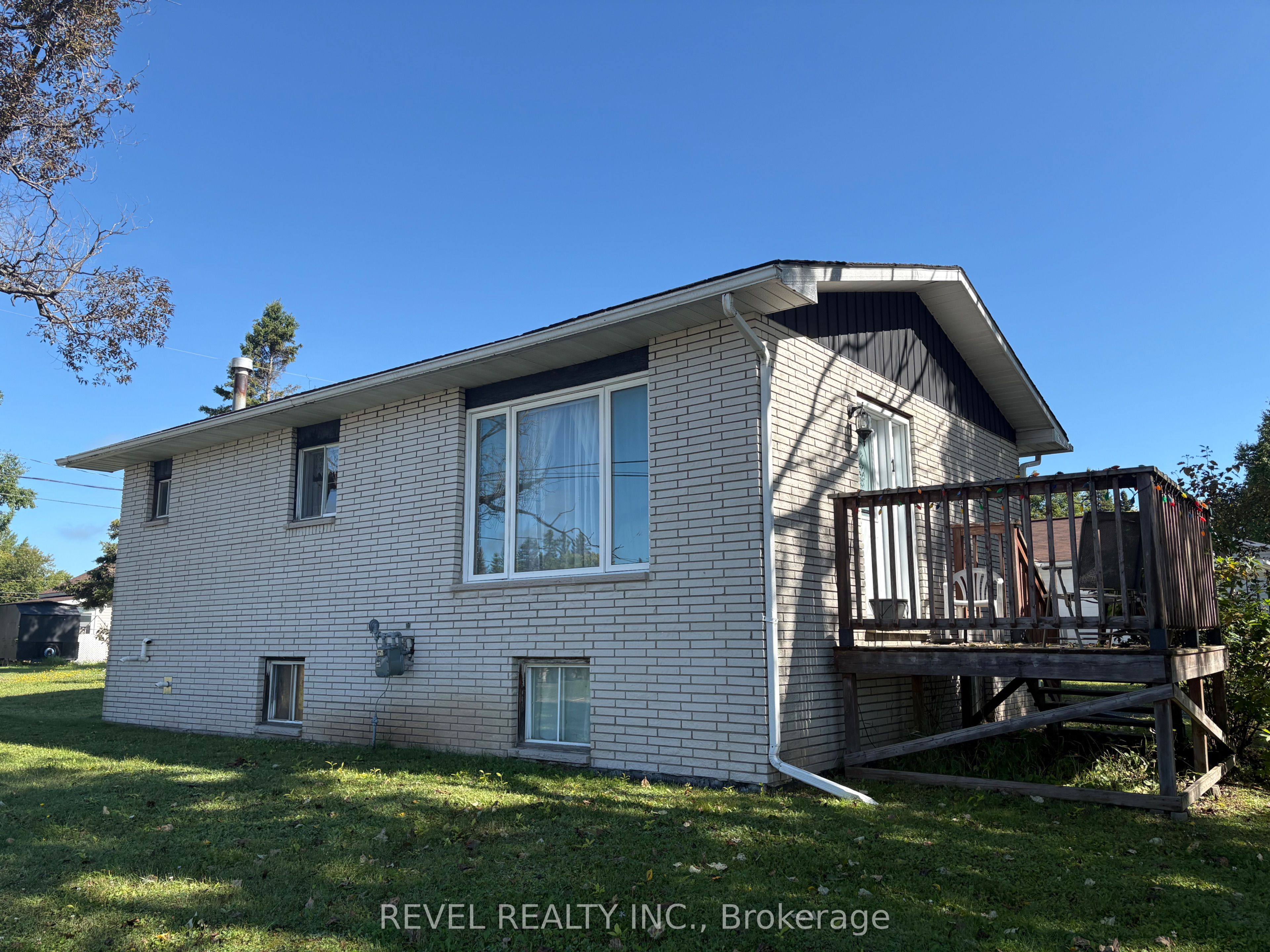 1 Cree Road, Cochrane, ON P0L 1C0 photo 3