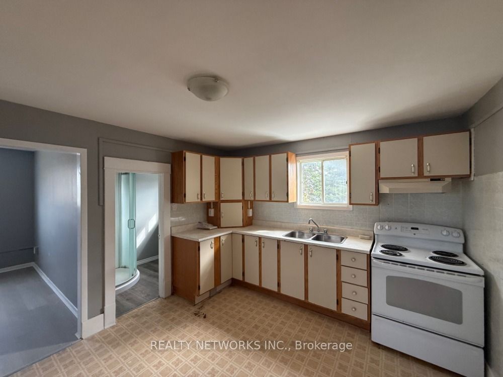 6 Hollinger Lane, Timmins, ON P0N 1G0 photo 5