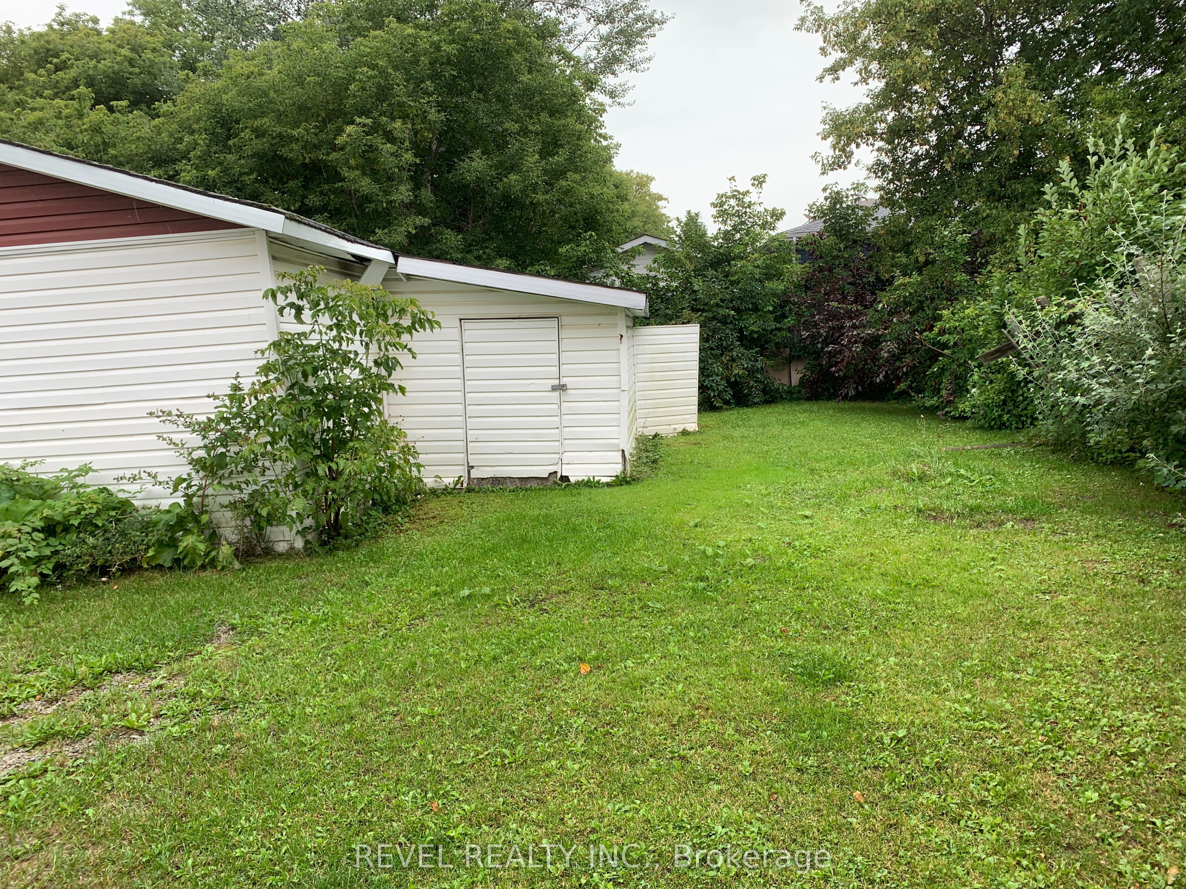 155 Cameron Street N, Timmins, ON P4N 5B9 photo 4