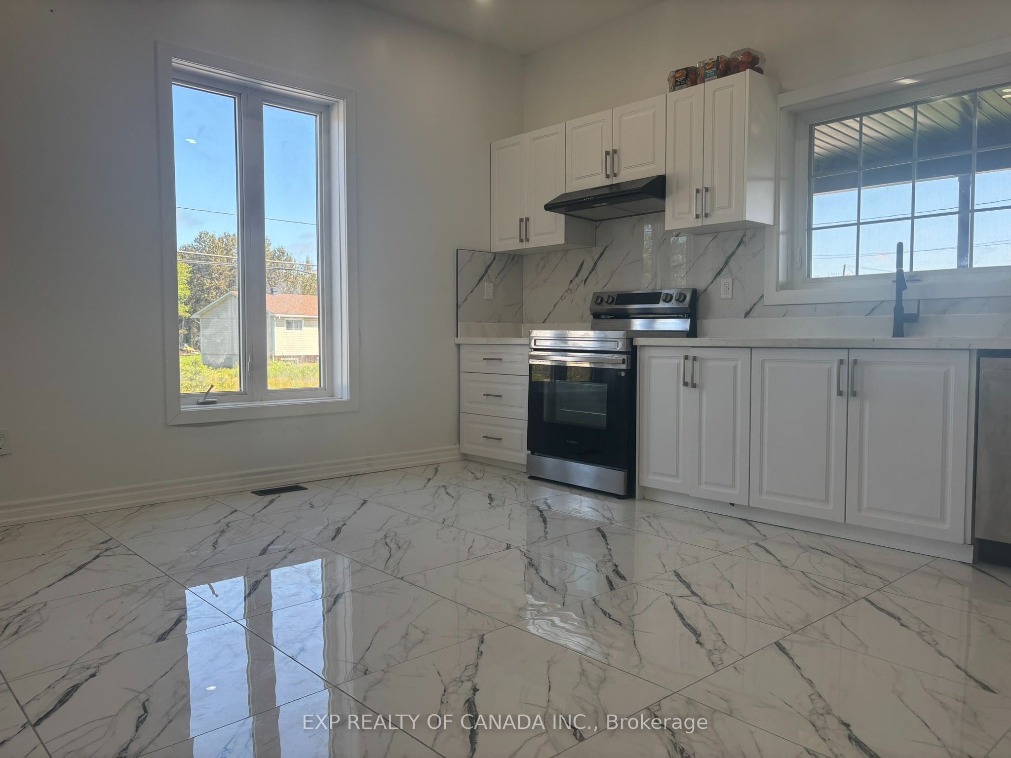 100 Conley Street S, Timmins, ON P0N 1C0 photo 3