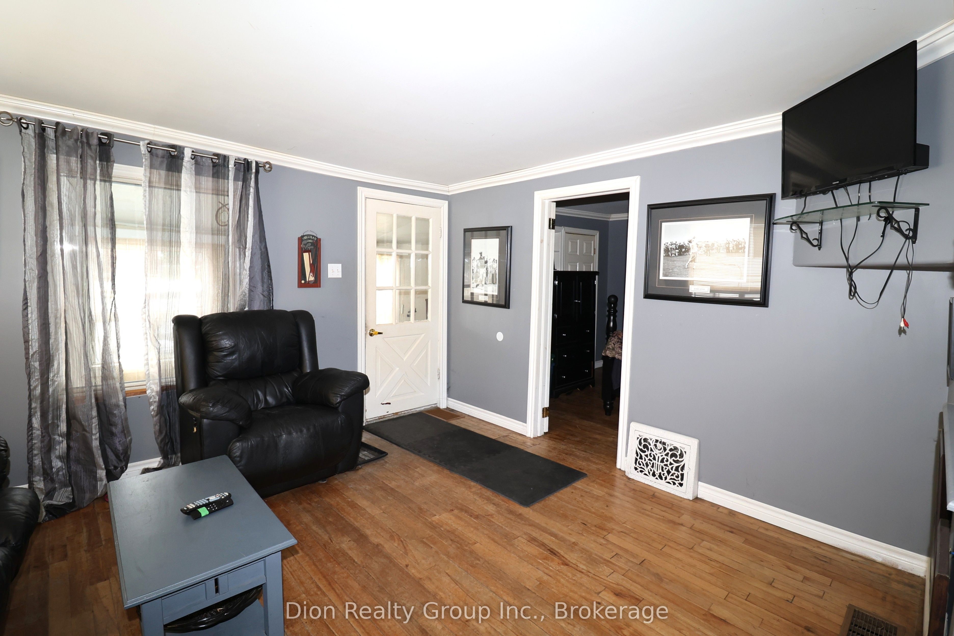 35 Lebel Avenue, Kirkland Lake, ON P2N 2Y4 photo 2